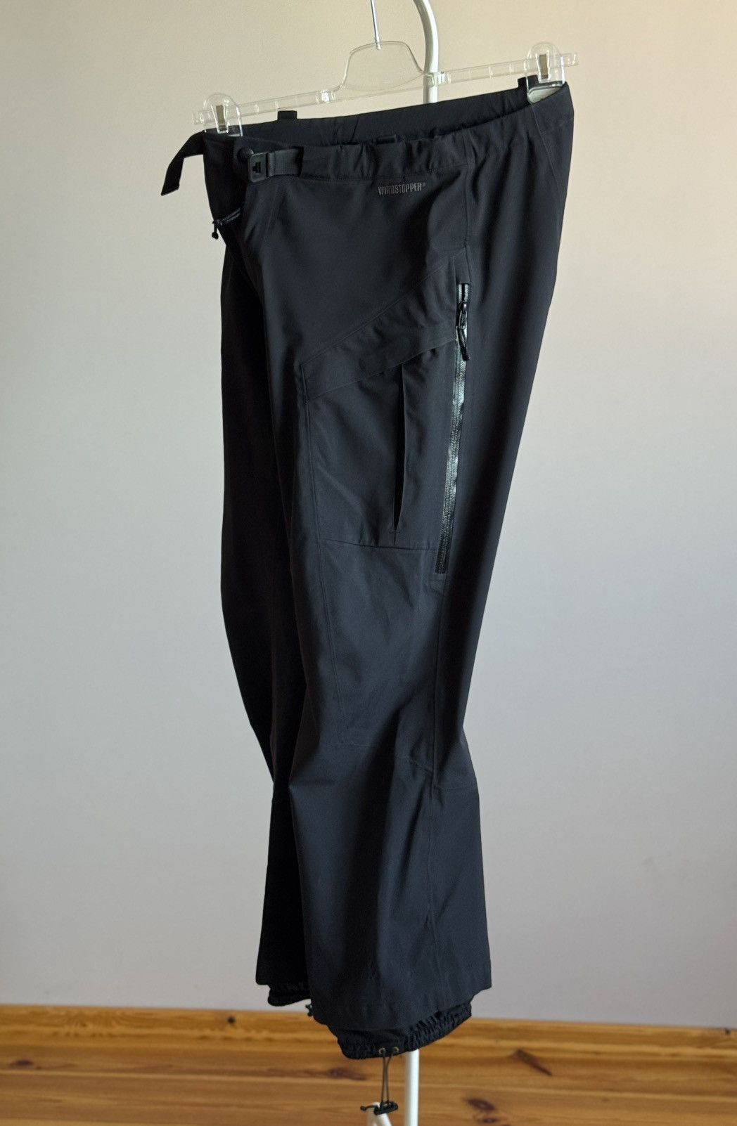 Arc'teryx Arcteryx Ski Pants Women’s Windstopper Size 29" - 16 Thumbnail