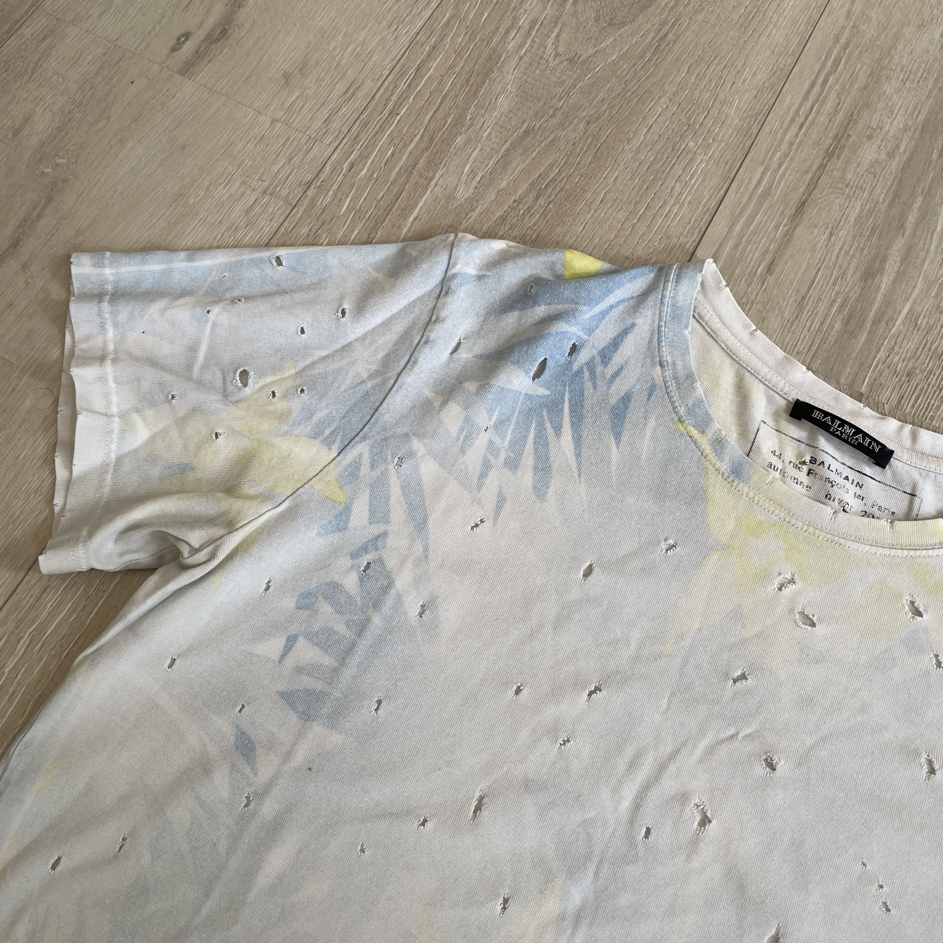 Balmain Balmain AW10 ripped tropical t-shirt by Christophe Decarnin Size US M / EU 48-50 / 2 - 3 Thumbnail