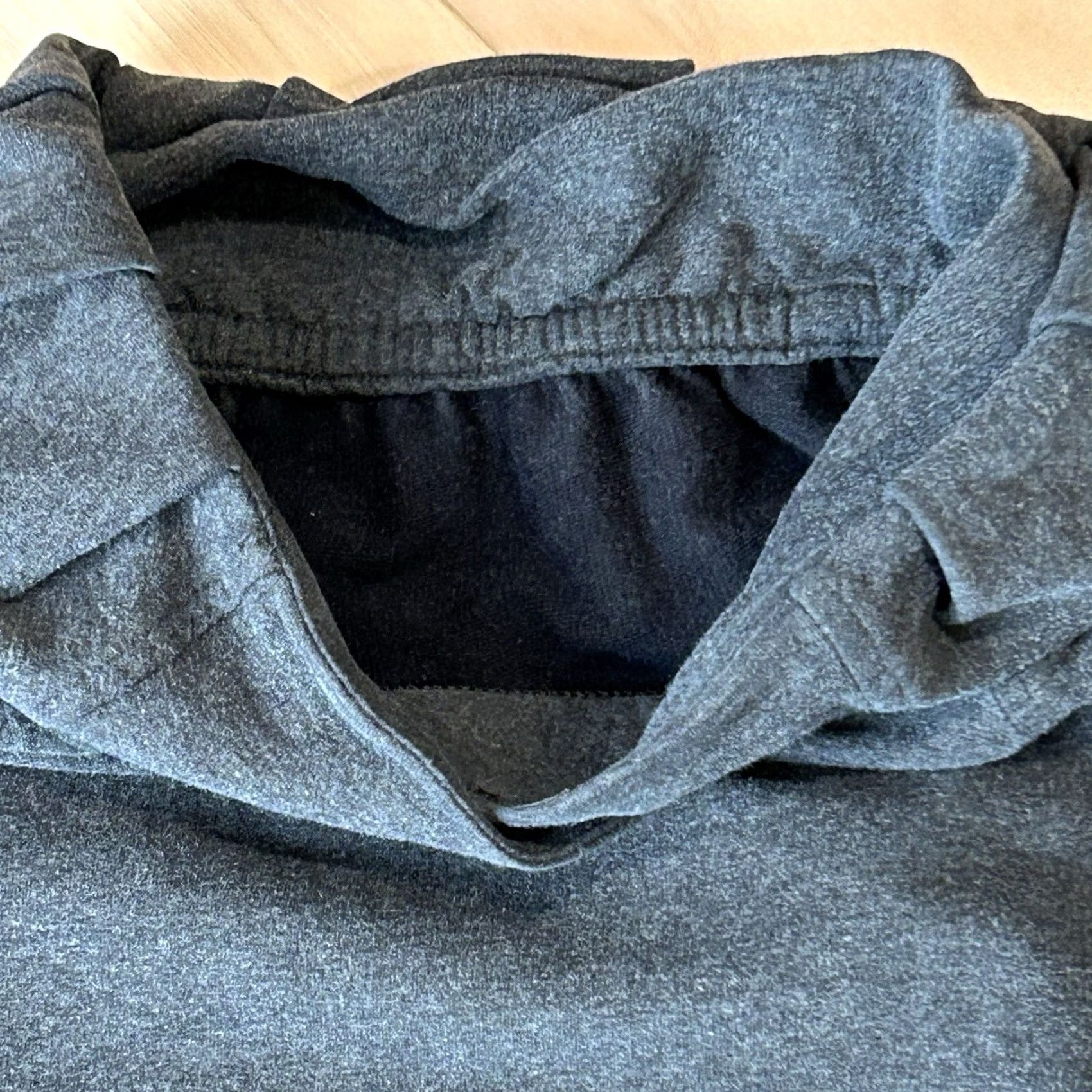 Lululemon Lululemon After All Pullover Long Sleeve Women’s 8 Gray Cotton Blend Logo Pockets Casual Athletic Shirt Sweatshirt Regular Size Type Regular Women’s Size M / US 6-8 / IT 42-44 - 4 Thumbnail