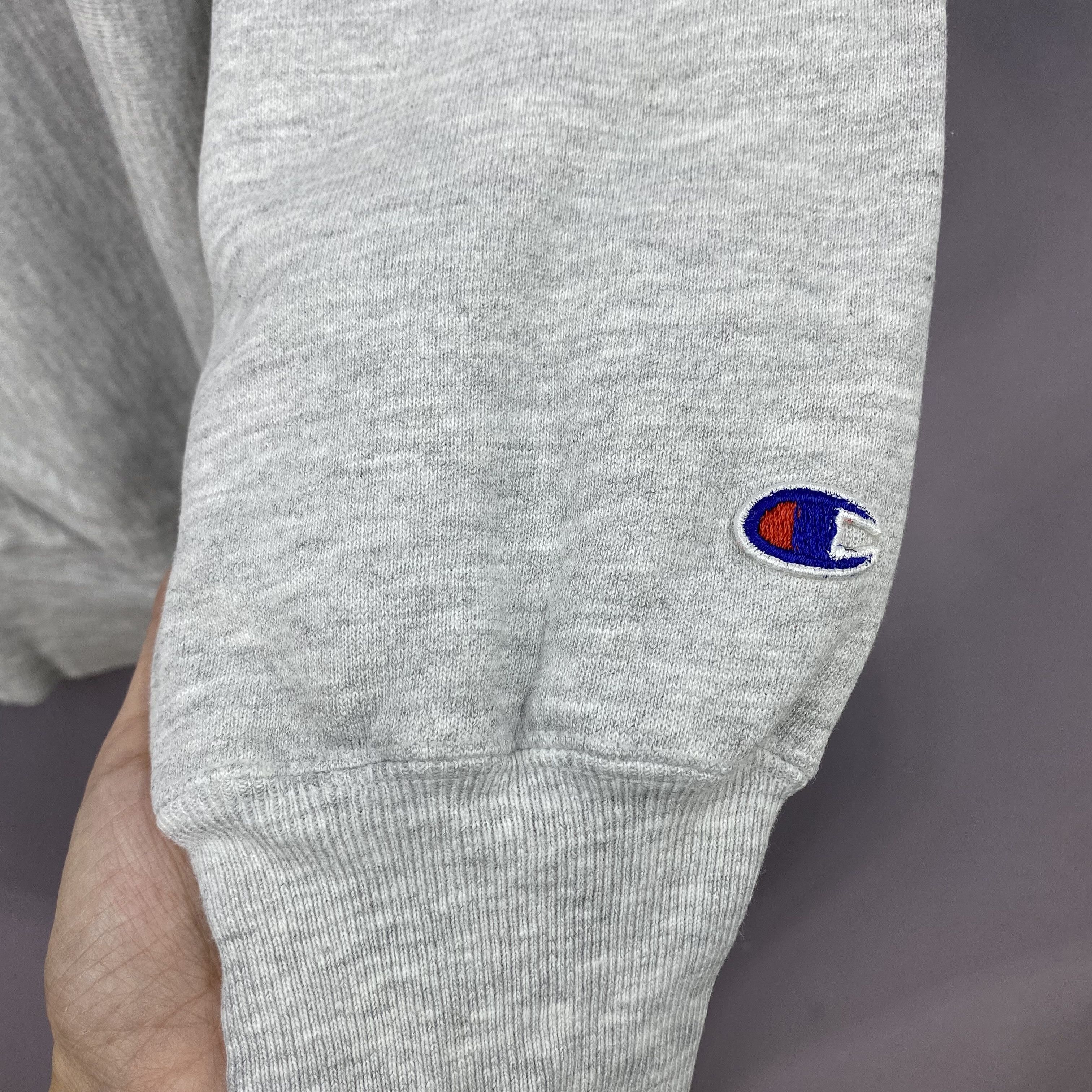 Champion Vintage 90s Champion Crewneck Sweatshirt Crewneck Jumper Size US M / EU 48-50 / 2 - 7 Thumbnail
