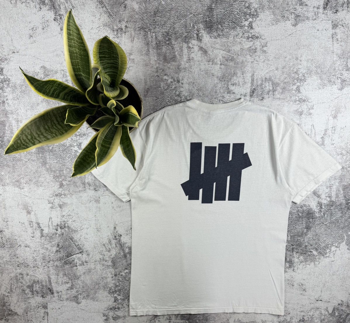 Undefeated Undefeated Undftd Rap Hip Hop Skateboard Jersey T Shirt Tee Size US L / EU 52-54 / 3 - 1 Thumbnail