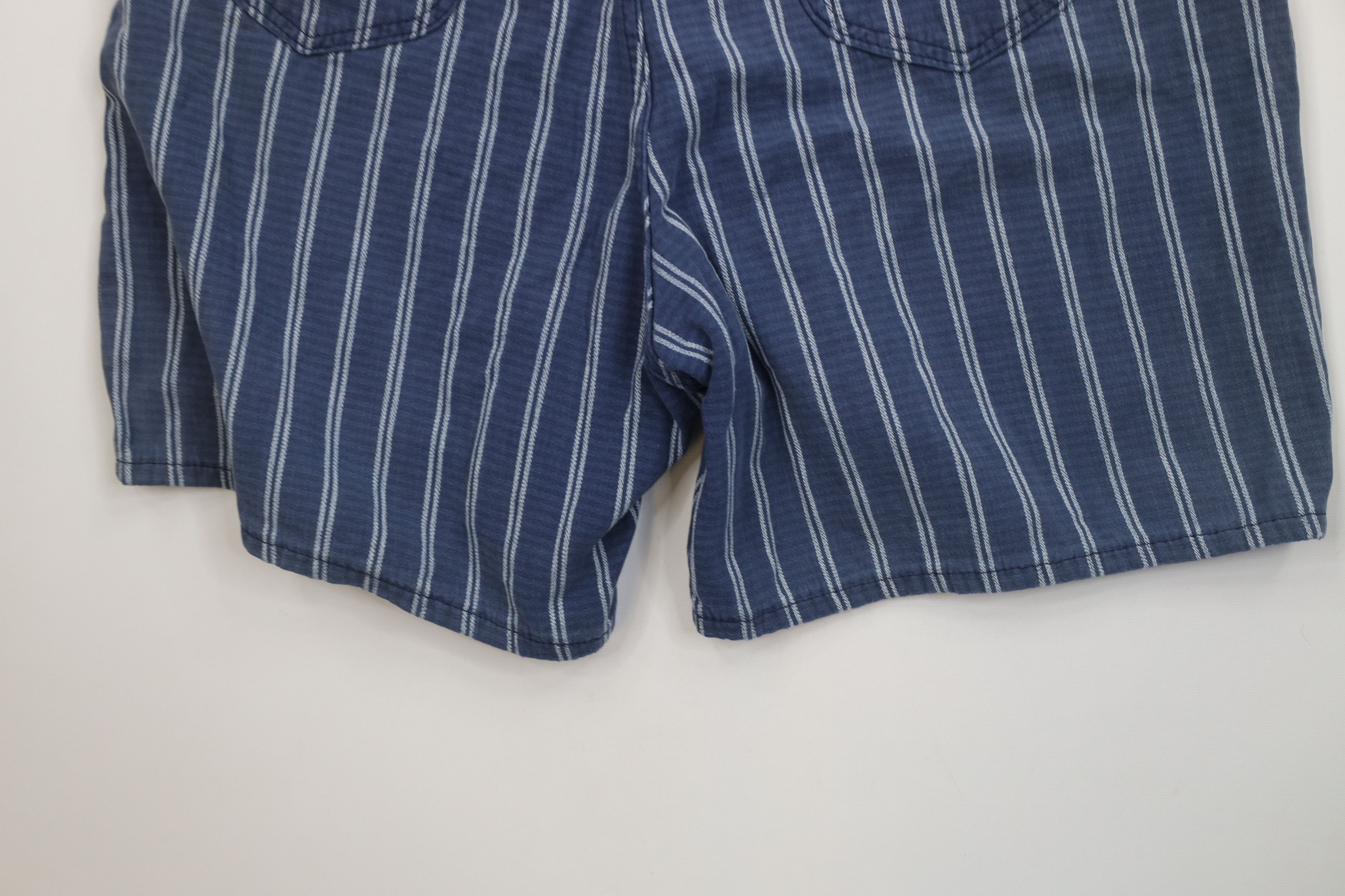 Lee Vintage 90s Lee Striped Above Knee Denim Jean Shorts Blue Size US 34 / EU 50 - 13 Thumbnail