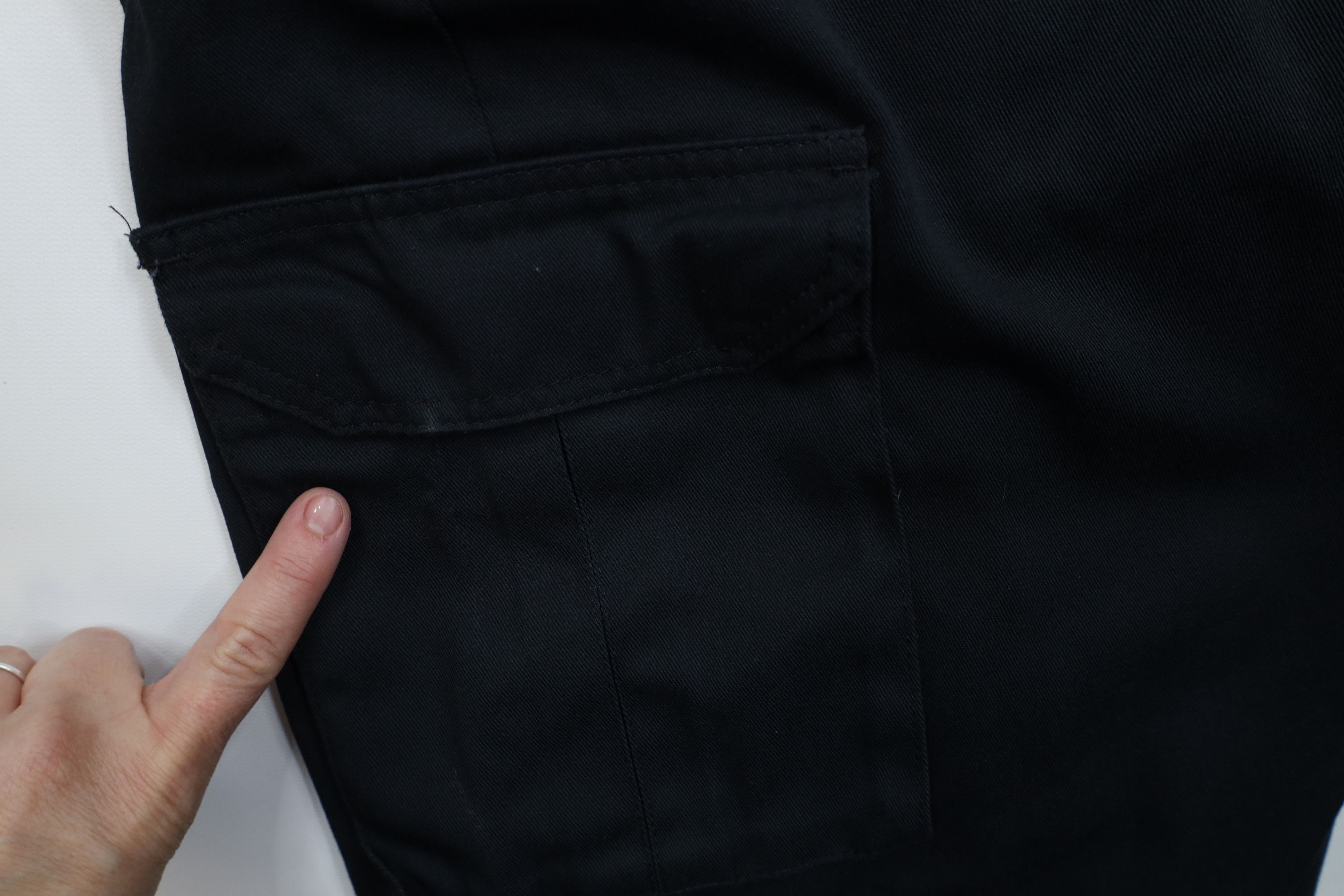 Dickies Vintage Y2K Dickies Loose Fit Cargo Shorts Black Workwear Size US 34 / EU 50 - 8 Thumbnail