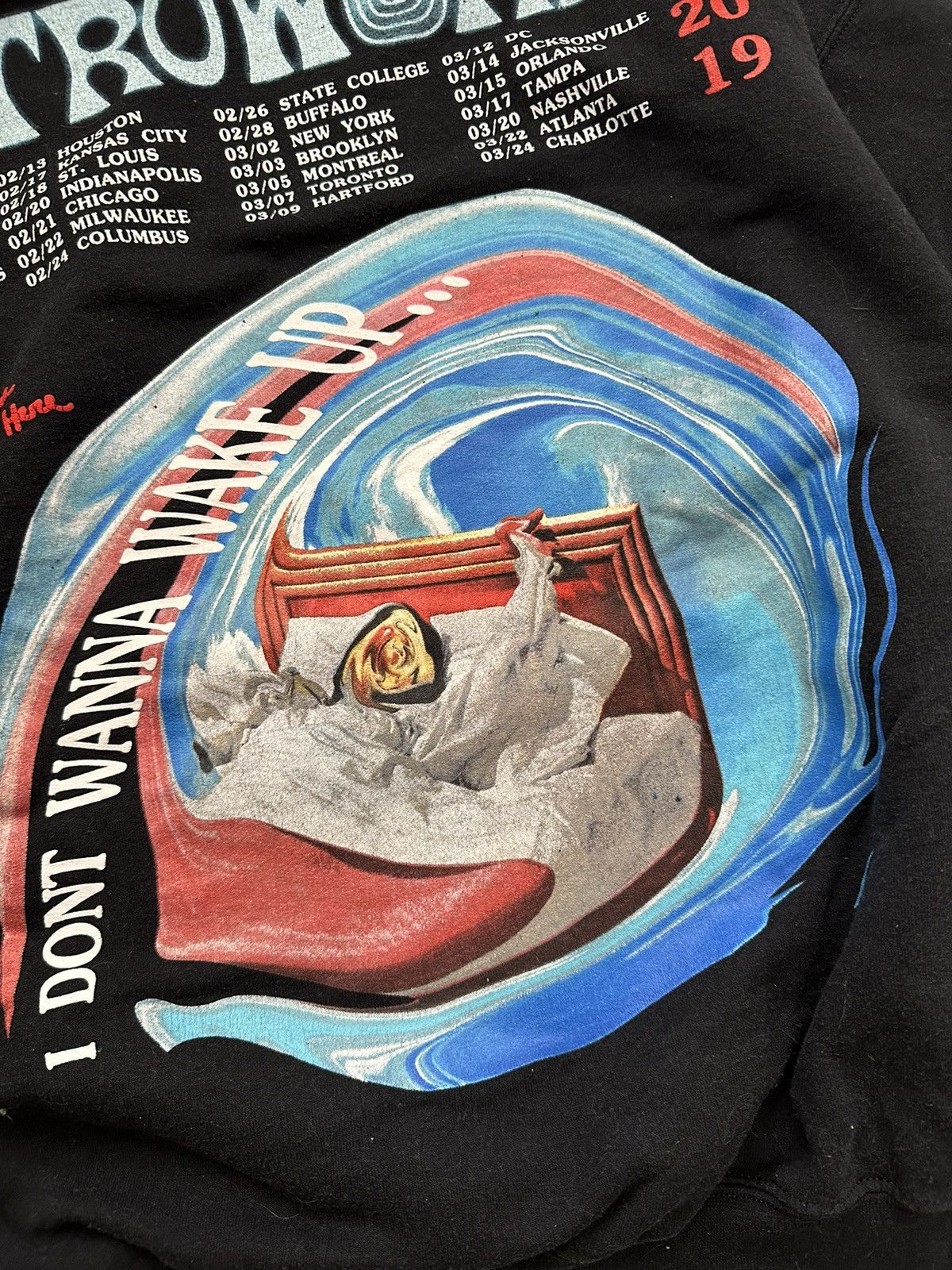 Travis Scott 🔥VINTAGE ASTROWORLD I DONT WANNA WAKE UP 2019 TOUR HOODIE🔥 Size US M / EU 48-50 / 2 - 3 Thumbnail