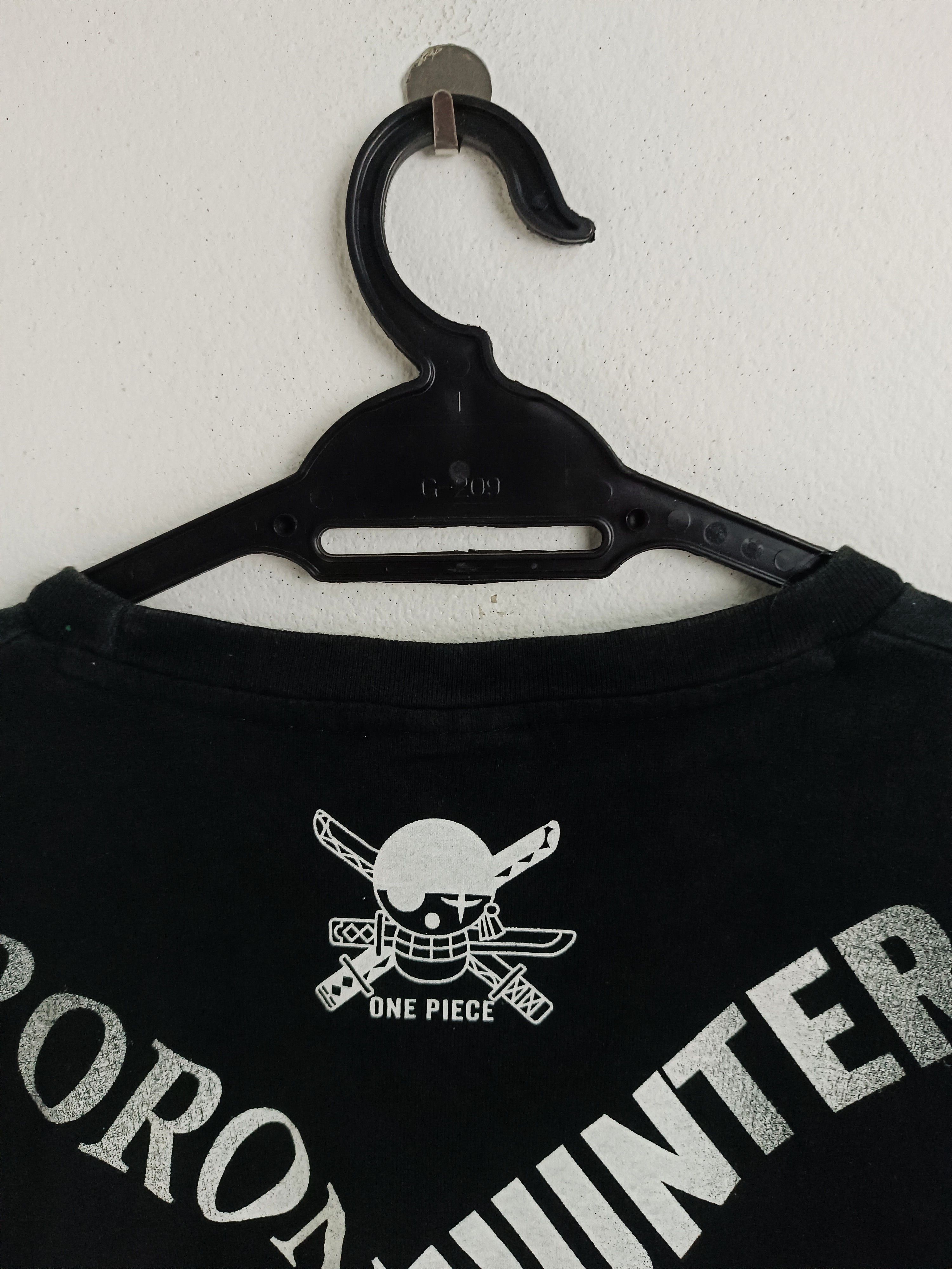 Anime VINTAGE ONE PIECE RORONOA ZORO PIRATE HUNTER VERY RARE Size US M / EU 48-50 / 2 - 15 Thumbnail