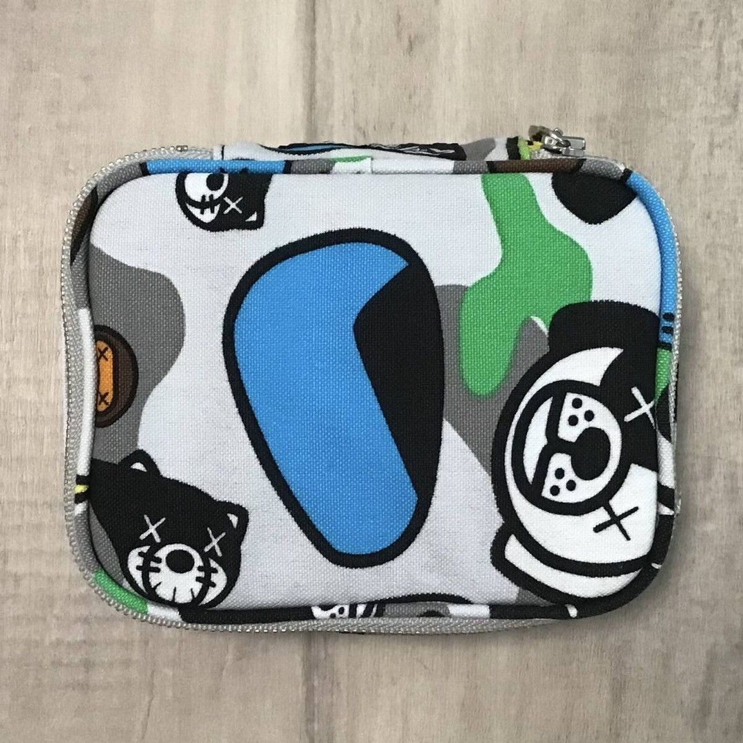 Bape × Kaws × Nigo BAPE × kaws milo animal kingdom pouch a bathing ape NIGO Size ONE SIZE - 4 Thumbnail