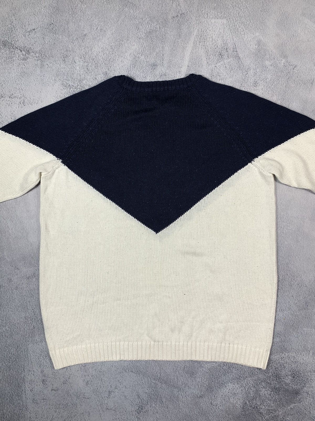 Japanese Brand × Vintage Vintage Y2K Japanese sweater streetwear style size M Size US M / EU 48-50 / 2 - 7 Thumbnail