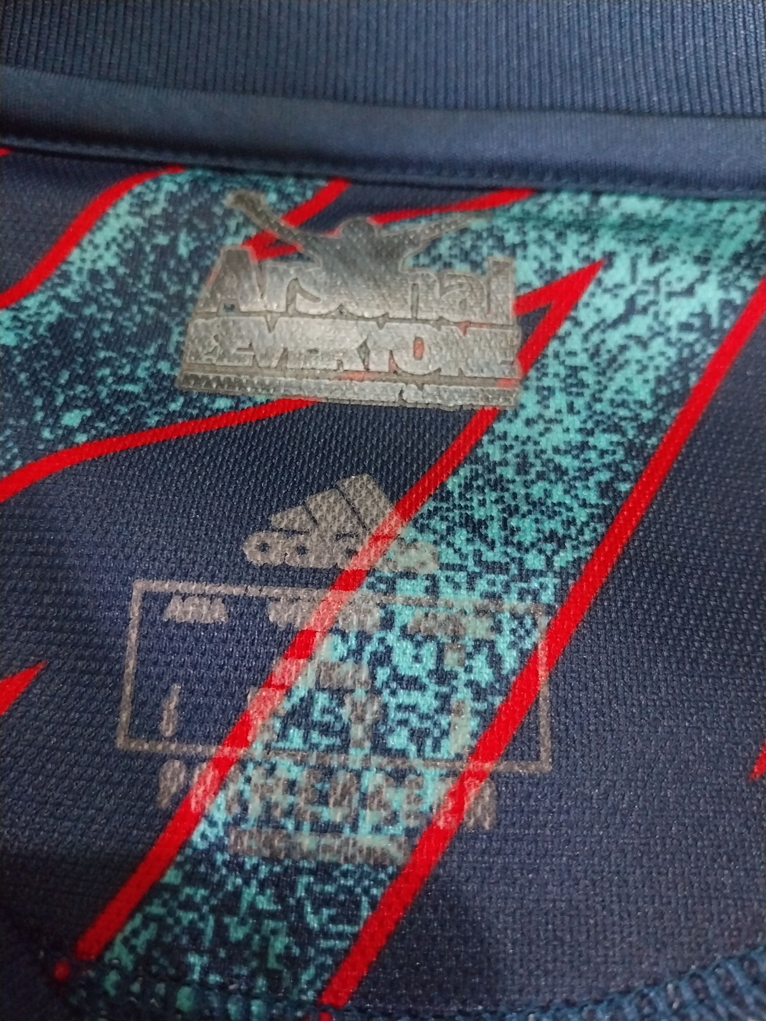 Adidas Arsenal 3rd 2021/2022 saka jersey football Size US M / EU 48-50 / 2 - 4 Thumbnail