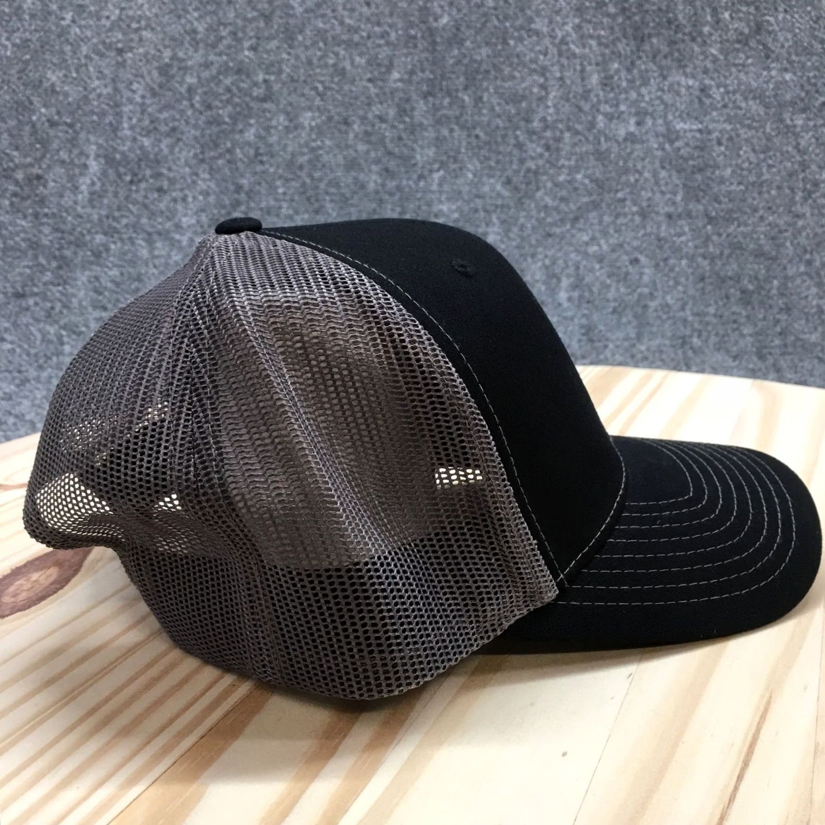Vintage Richardson Moon Motorsports Trucker Hat Men Black OS Adjustable Embroidered Logo Size ONE SIZE - 6 Thumbnail