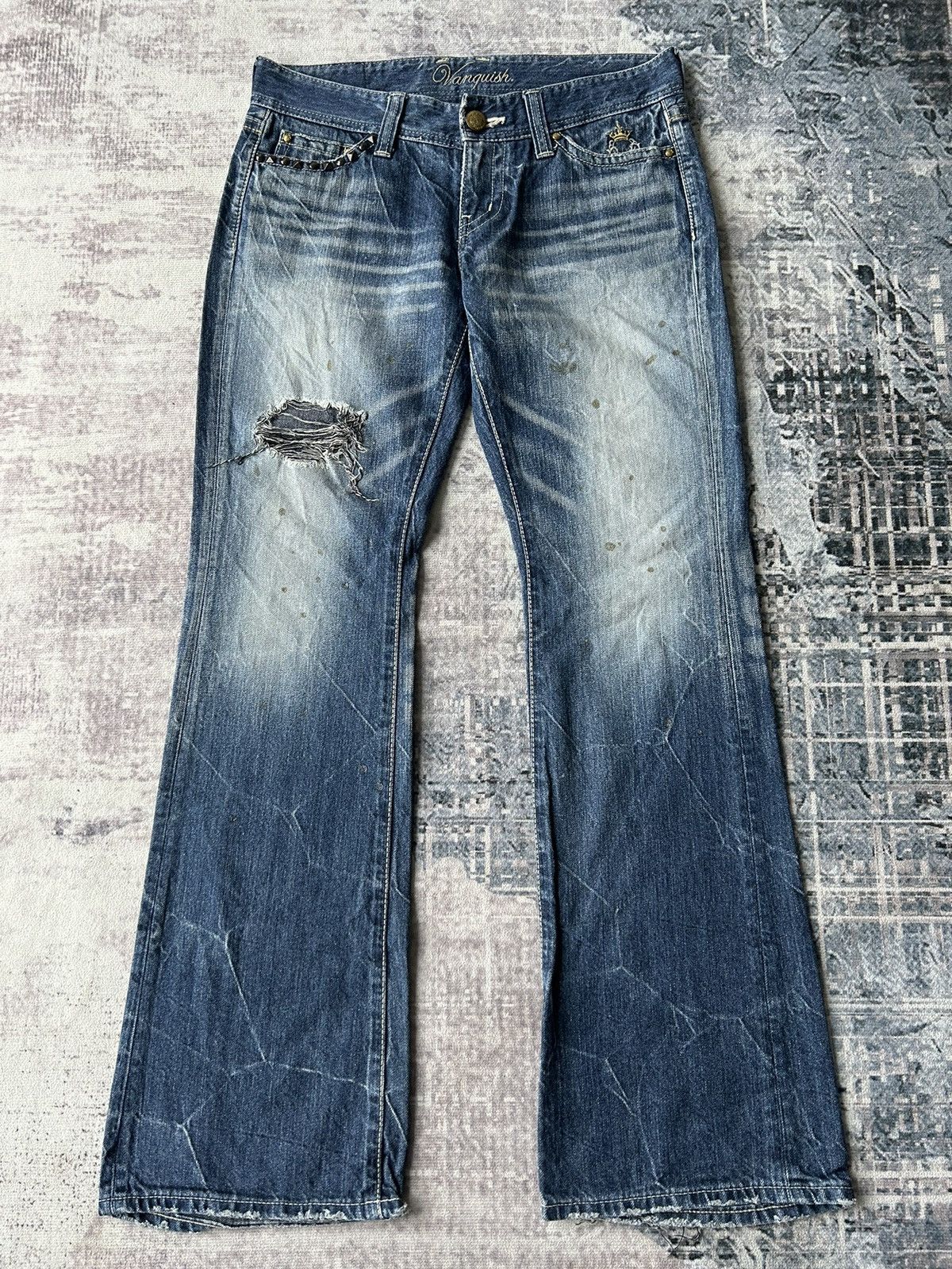 Vanquish Flared Vanquish Mudwash Punk Jeans Size US 31 - 8 Thumbnail