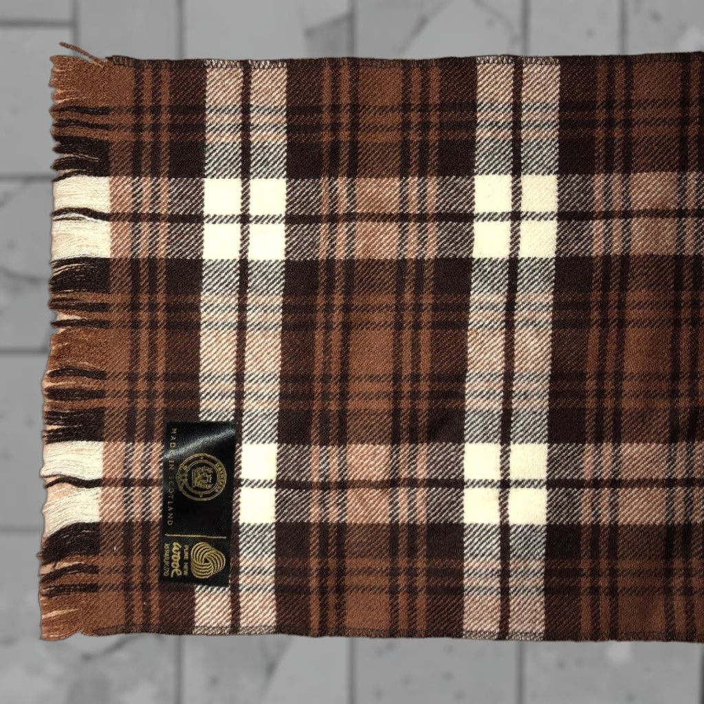 CLOT Dalriada Scotland Made Pure Wool Plaid Cloth 49 In X 10 In Size ONE SIZE - 1 Thumbnail