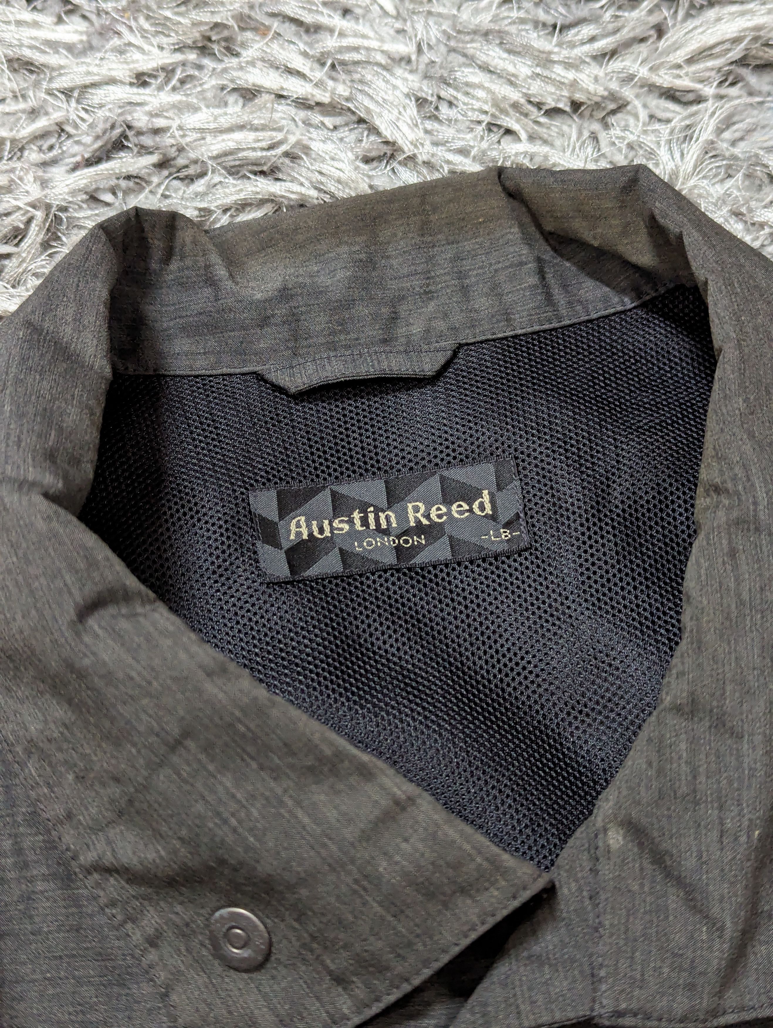 Austin Reed Vintage Austin Reed Packable Light Jacket Outerwear Parka Size US L / EU 52-54 / 3 - 12 Thumbnail
