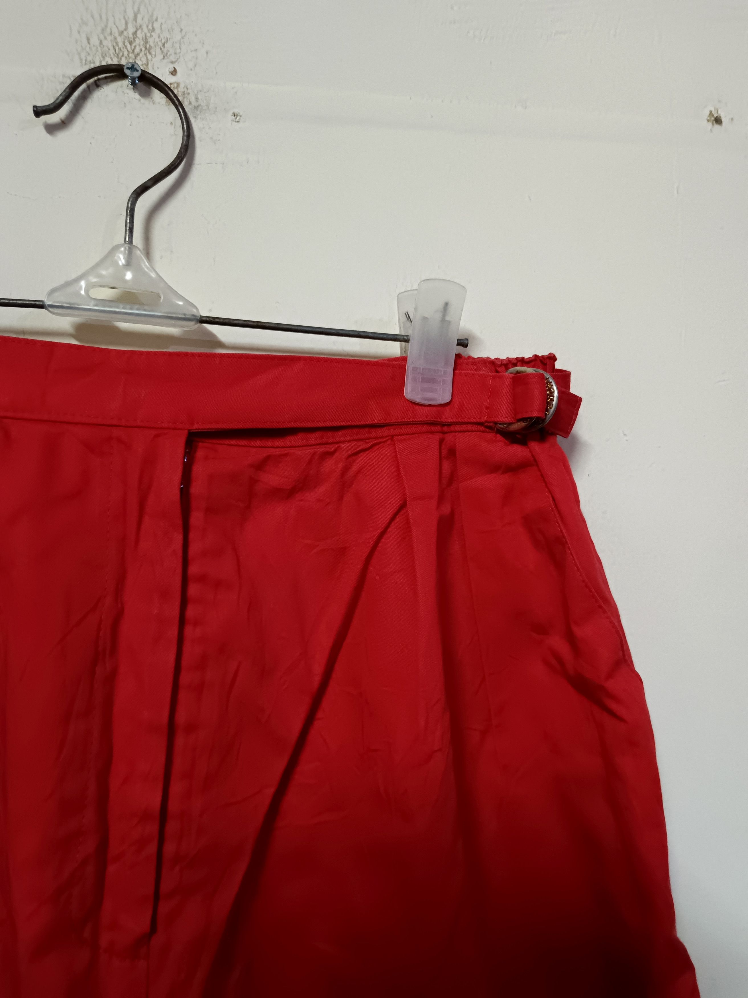 Givenchy Givency play vintage red shorts Size 25" / US 0 / IT 36 - 3 Thumbnail