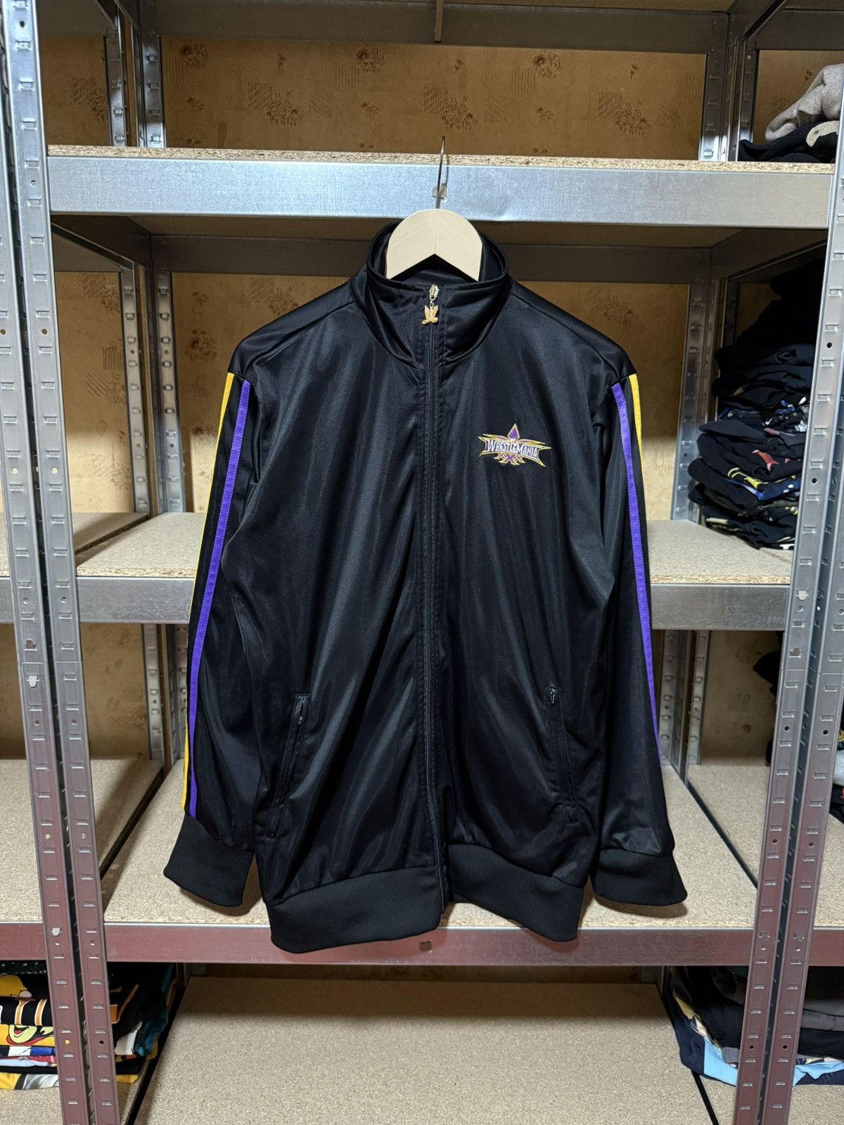 Vintage × WWE × WWF Vintage 2014 Wrestlemania WWE WWF Track Light Jacket Size US L / EU 52-54 / 3 - 1 Thumbnail