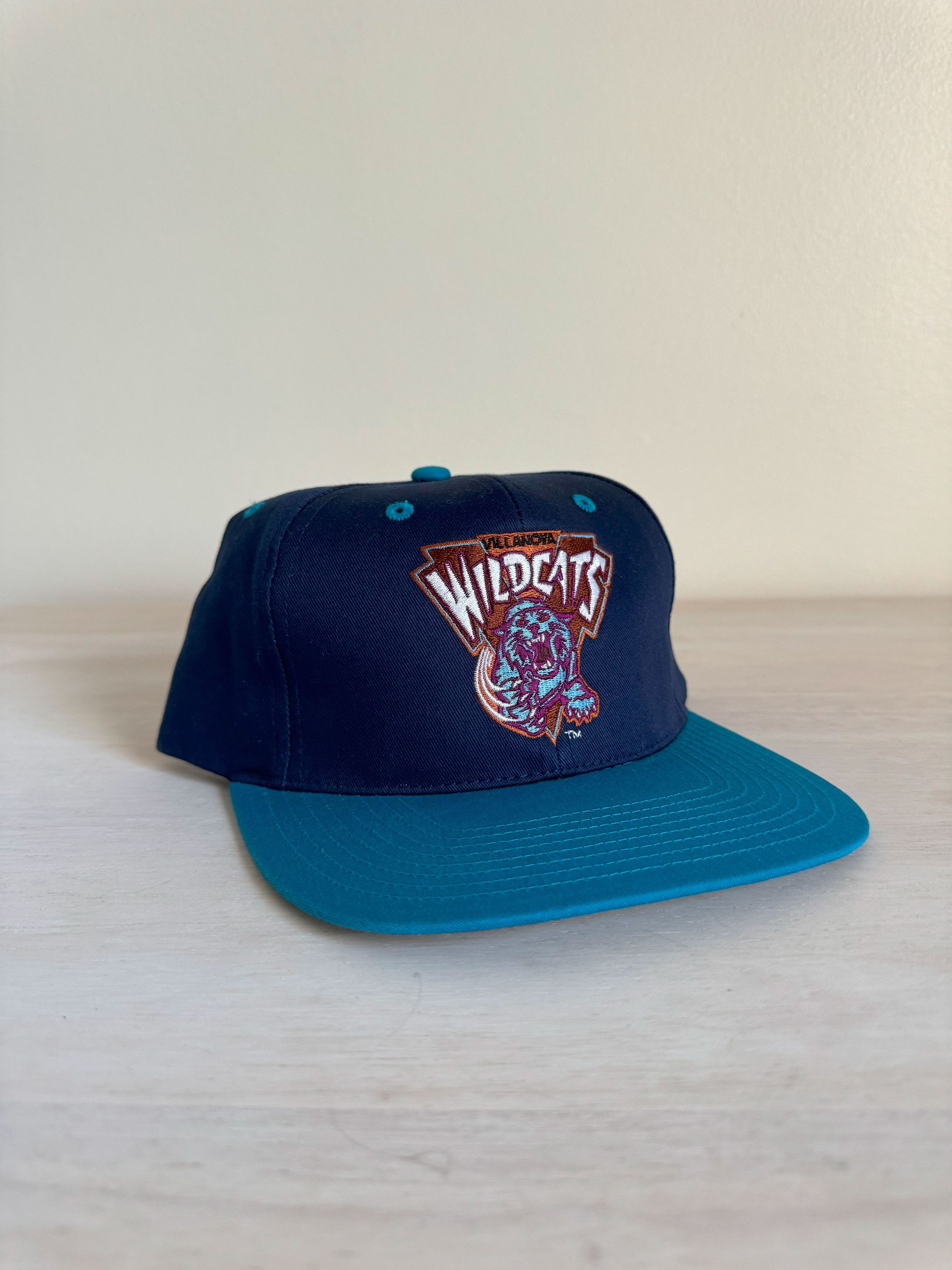 Twins Enterprise Inc. Vintage Villanova Wildcats Snapback Hat – NWT, Size ONE SIZE - 2 Thumbnail