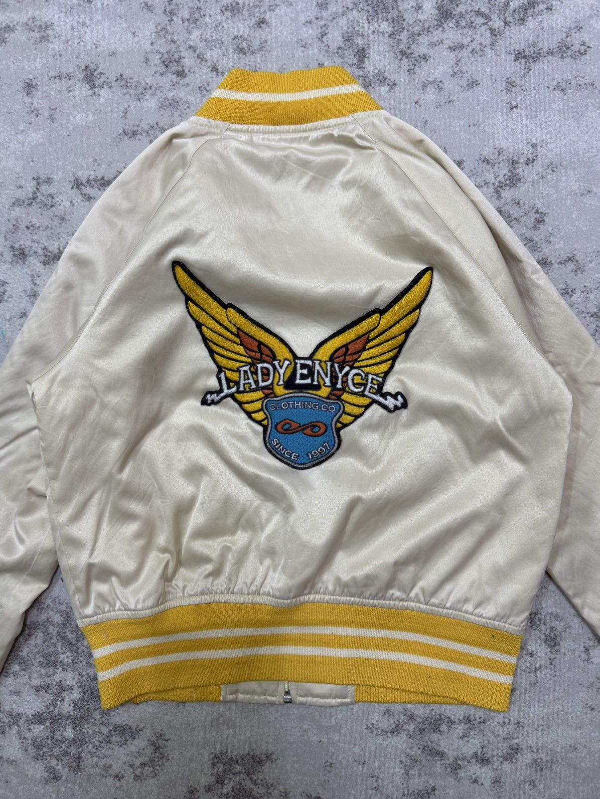 Enyce Lady Enyce Backhit Logo Cropped Bomber Jacket Size S / US 4 / IT 40 - 14 Thumbnail
