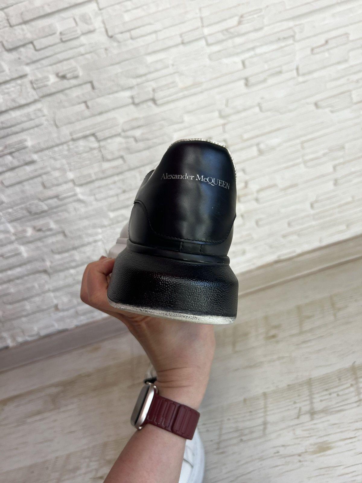 Alexander McQueen Alexander McQueen Oversized Leather Sneakers Size 42 Size US 9 / EU 42 - 13 Thumbnail