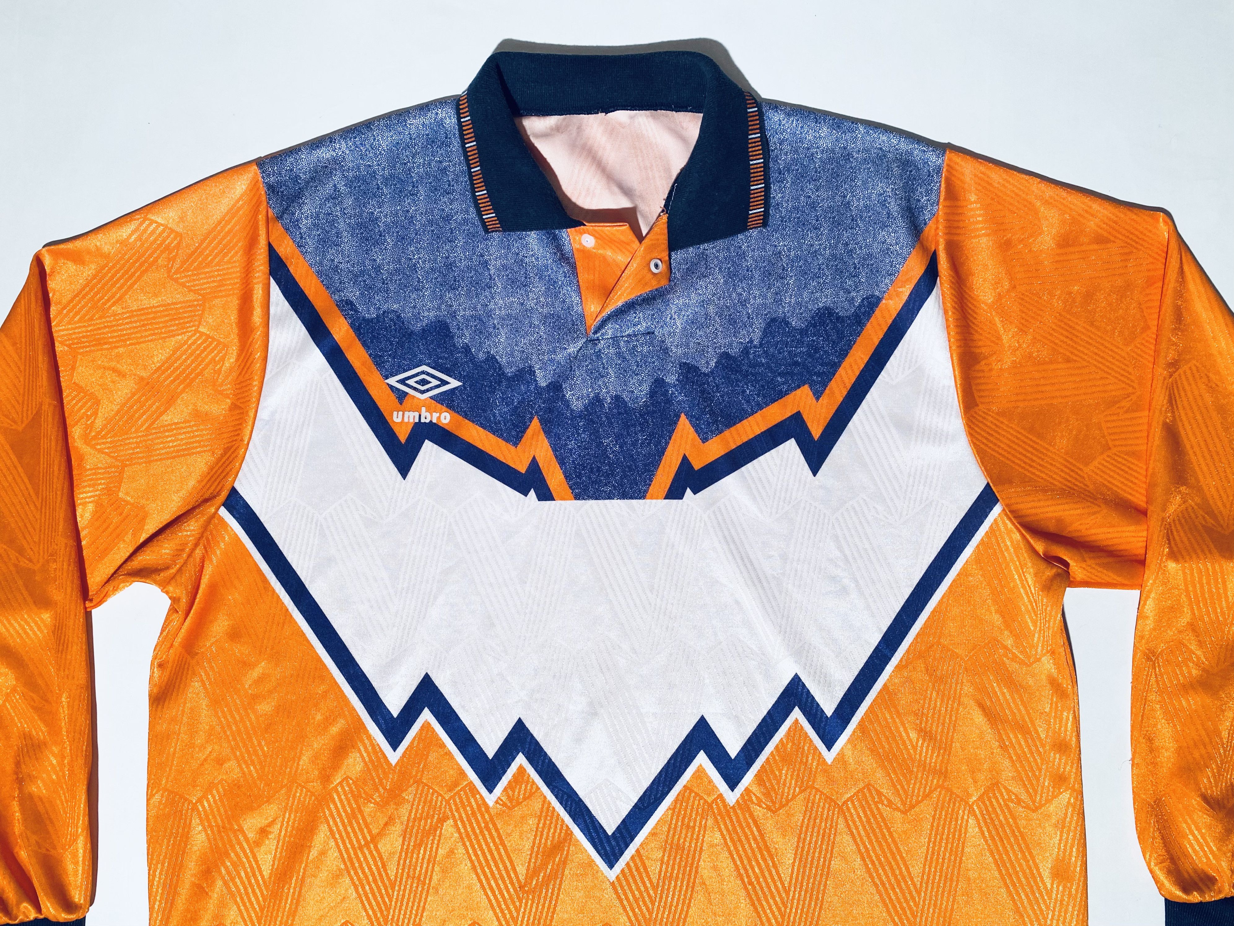 Umbro × Vintage 90´s Umbro 90s Vintage Template Football Shirt Long Sleeves Size US XXL / EU 58 / 5 - 4 Thumbnail