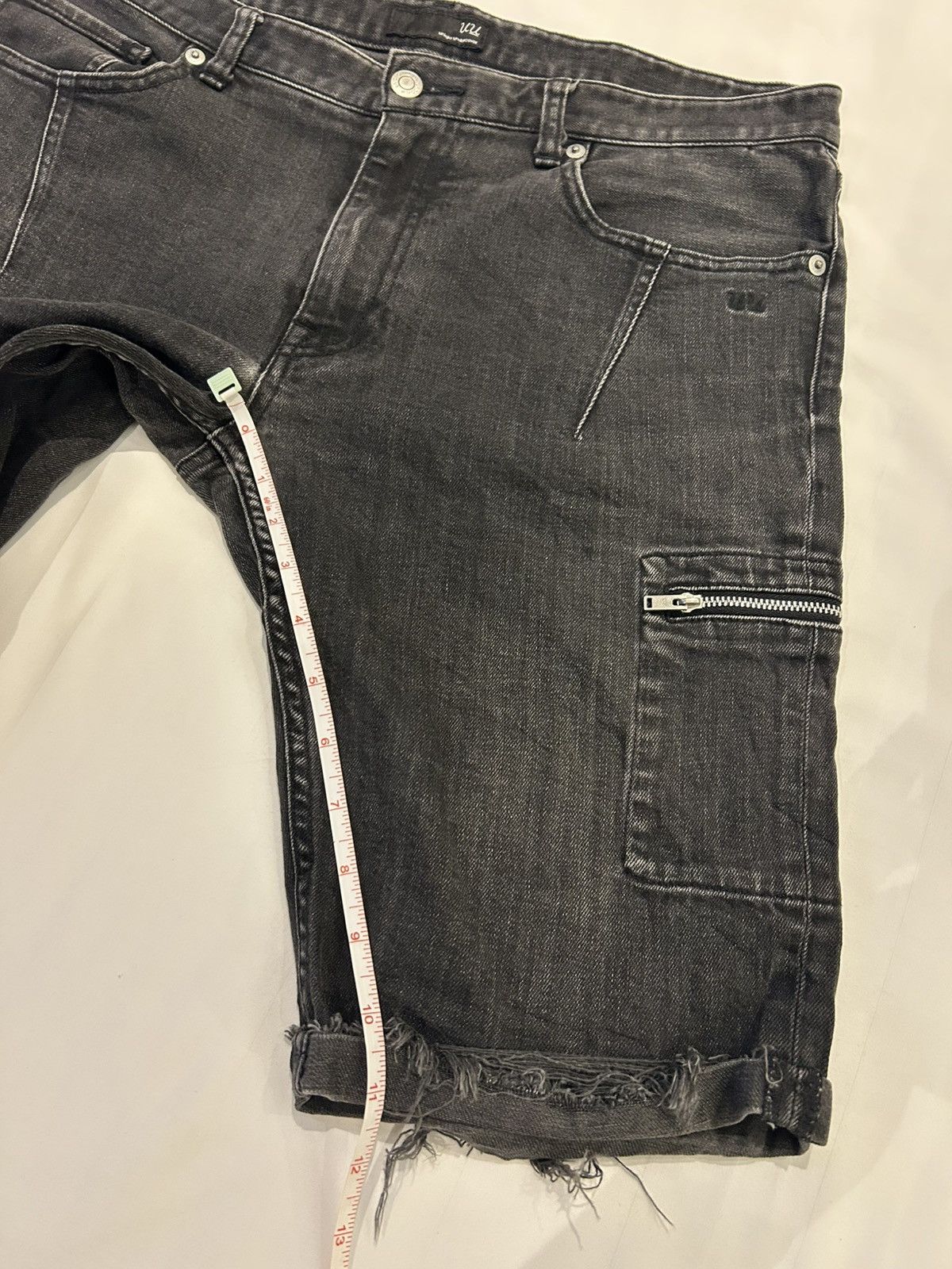 Undercover × Uniqlo Uniqlo Undercover Zippered Cargo Pocket Denim Short Pants Size US 34 / EU 50 - 16 Thumbnail