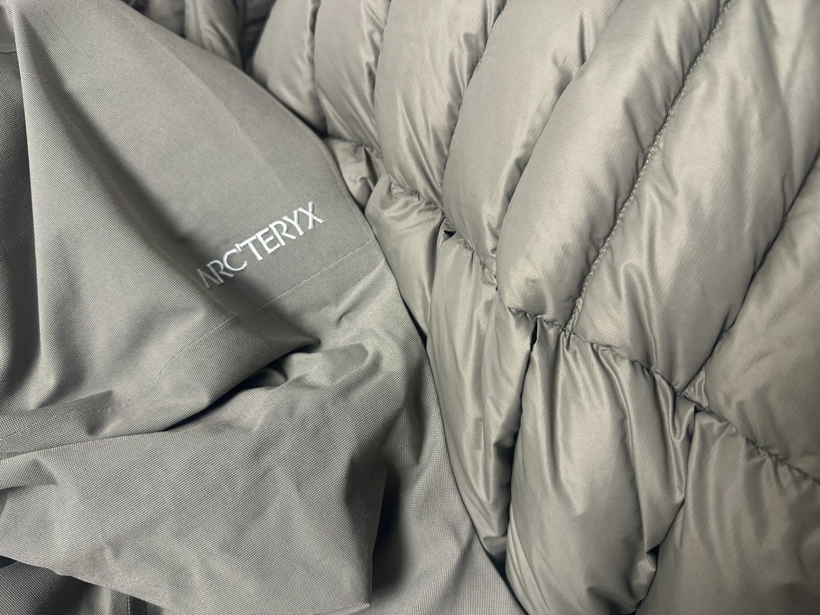 Arc'teryx ARC’TERYX GORE-TEX THERME SV PARKA GRAY Size US XL / EU 56 / 4 - 8 Thumbnail