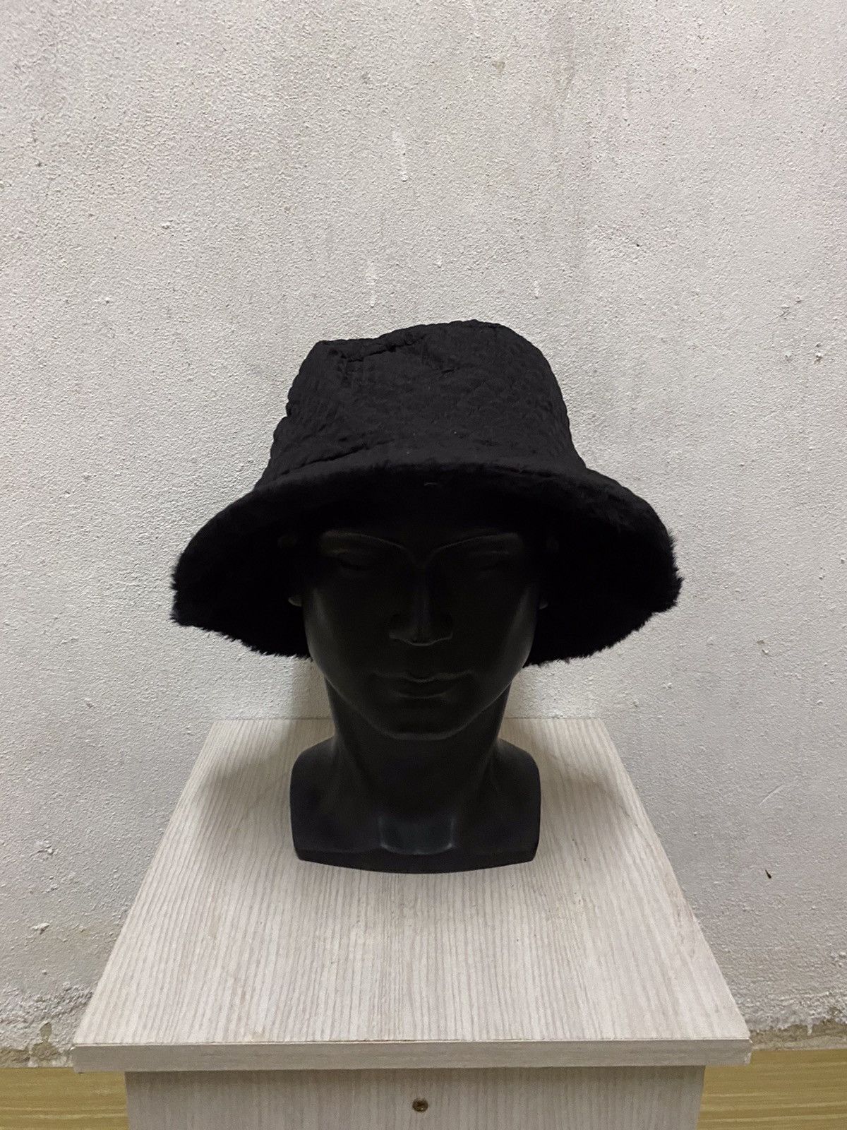 Japanese Brand Japanese Brand Plain Bucket Hat Size ONE SIZE - 2 Thumbnail