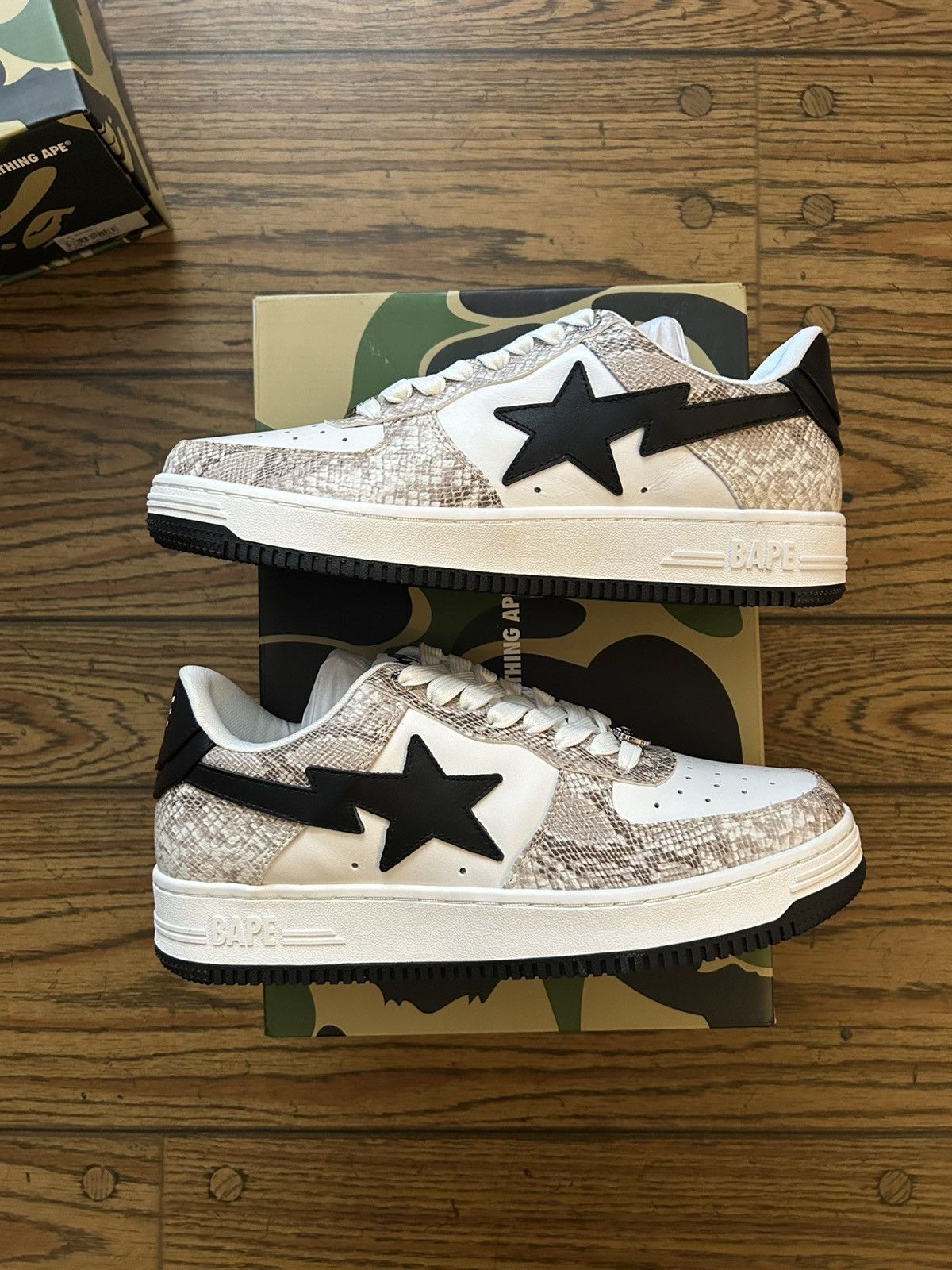 Bape NEW Bape Beige Snakeskin Bapestas Size US 8 / EU 41 - 1 Thumbnail