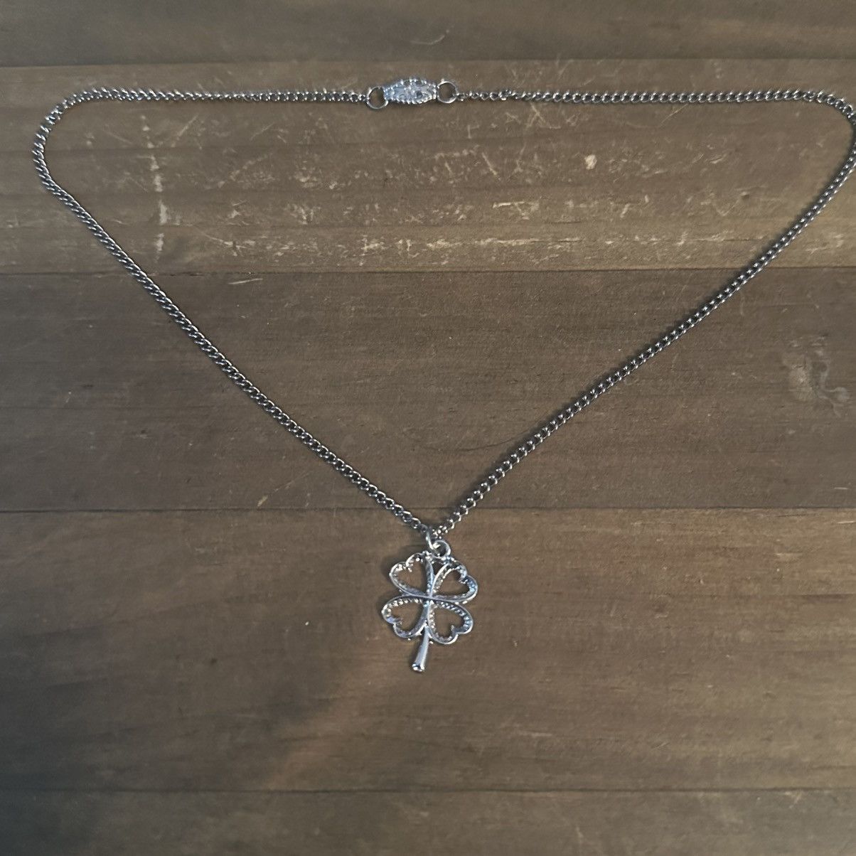 Vintage Vintage silver tone 4 leaf clover pendant necklace Size ONE SIZE - 2 Thumbnail