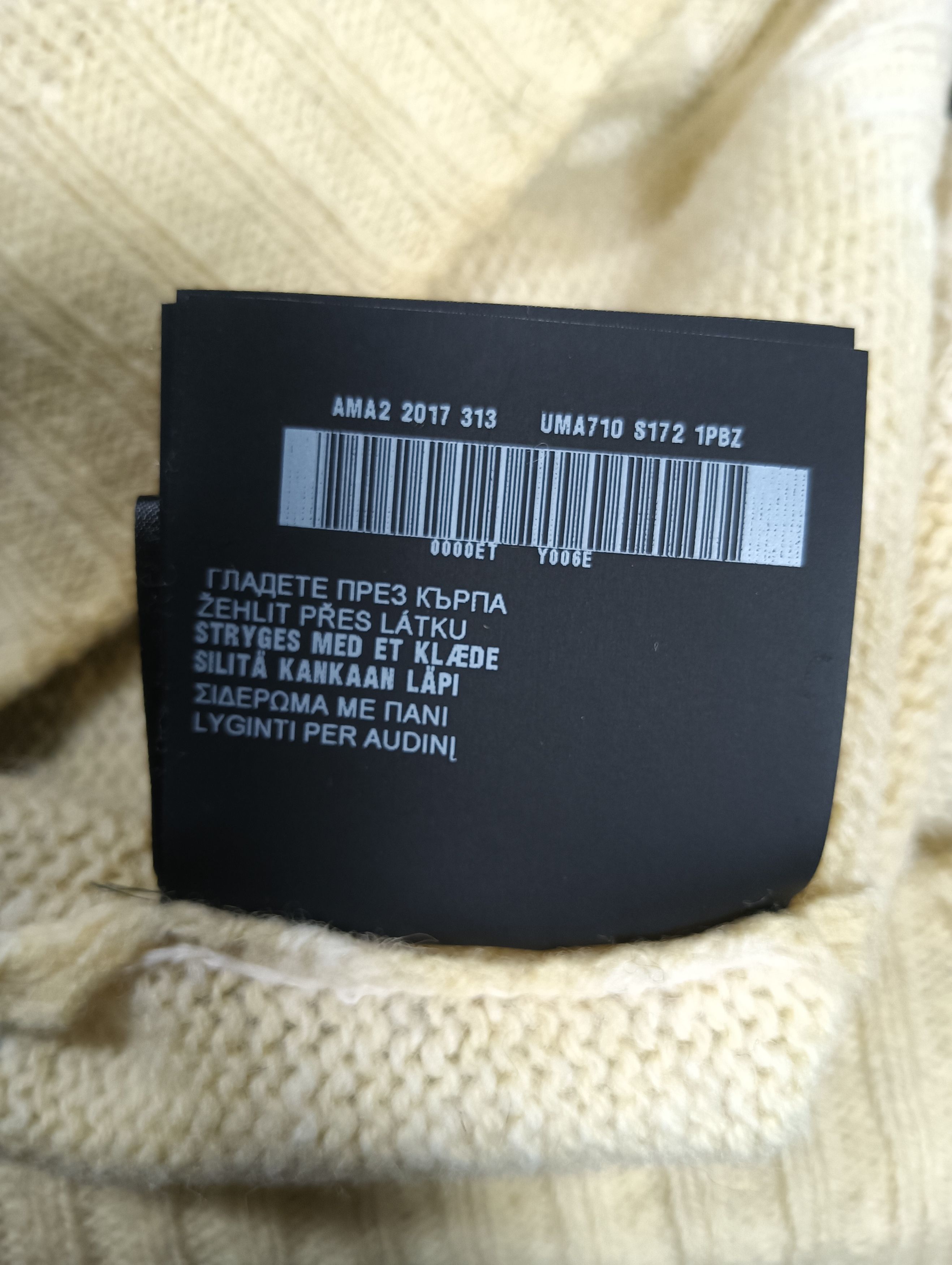 Prada Prada 2017 Shetland Village Sweater Size US S / EU 44-46 / 1 - 8 Thumbnail