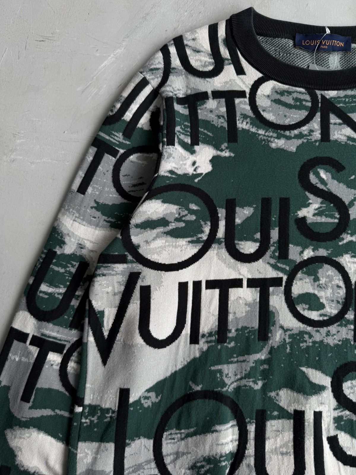 Louis Vuitton Louis Vuitton - Camou Script Knit Crewneck Size US XL / EU 56 / 4 - 7 Thumbnail
