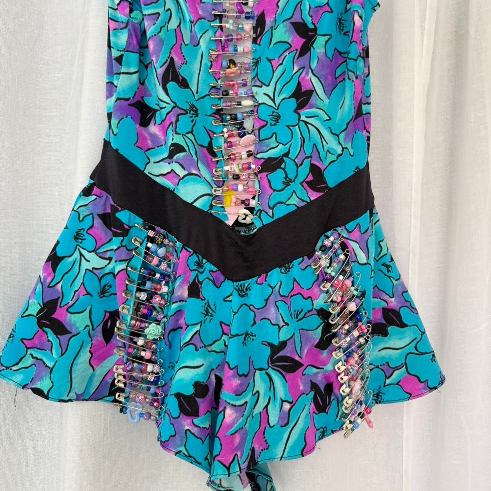 Vintage ✶ vintage 80’s swim suit romper with beaded safety pins ✶ Size L / US 10 / IT 46 - 3 Thumbnail