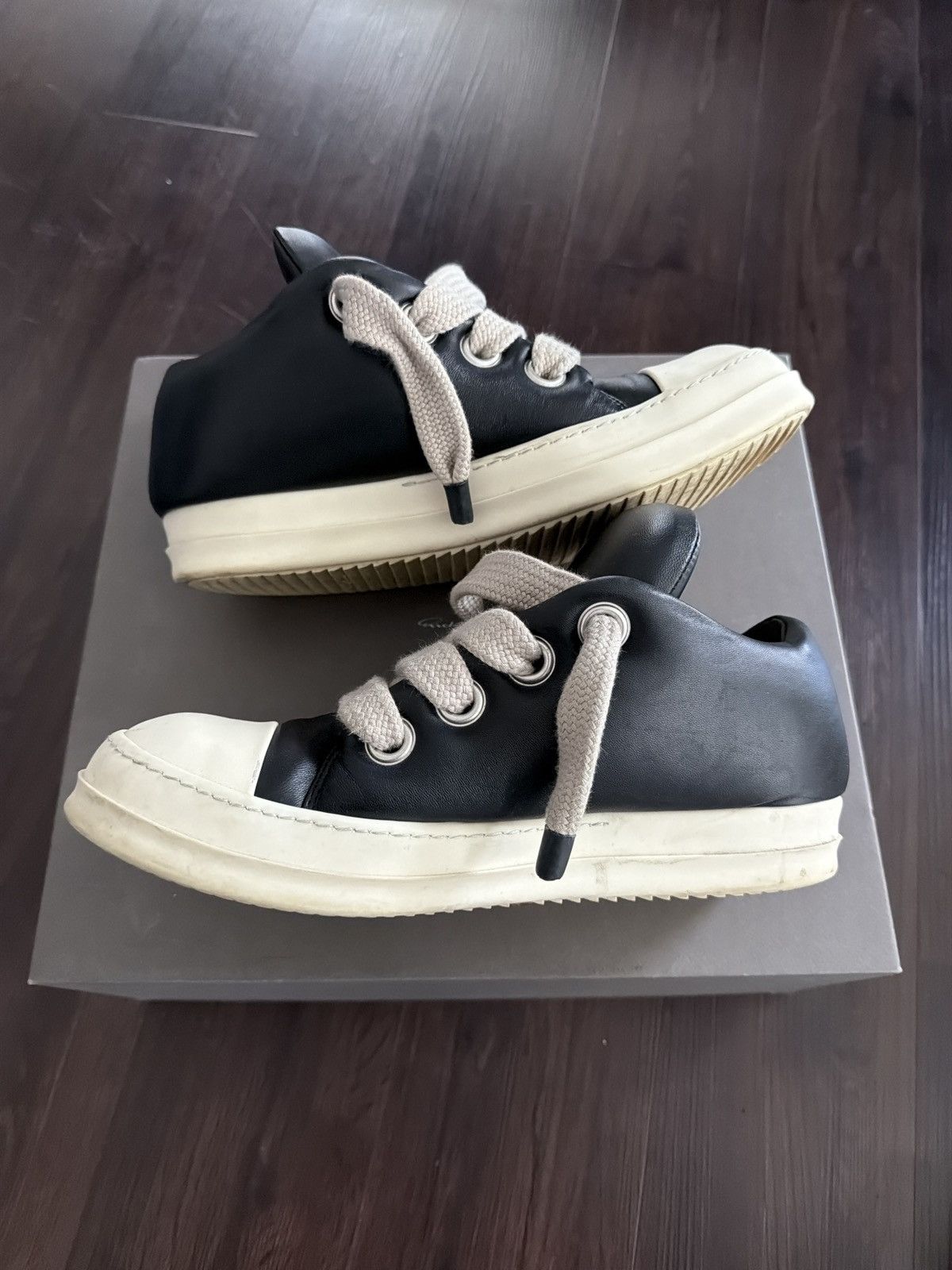 Rick Owens Rick Owens Black Milk Padded Jumbo Low Sneakers Size US 11 / EU 44 - 2 Thumbnail