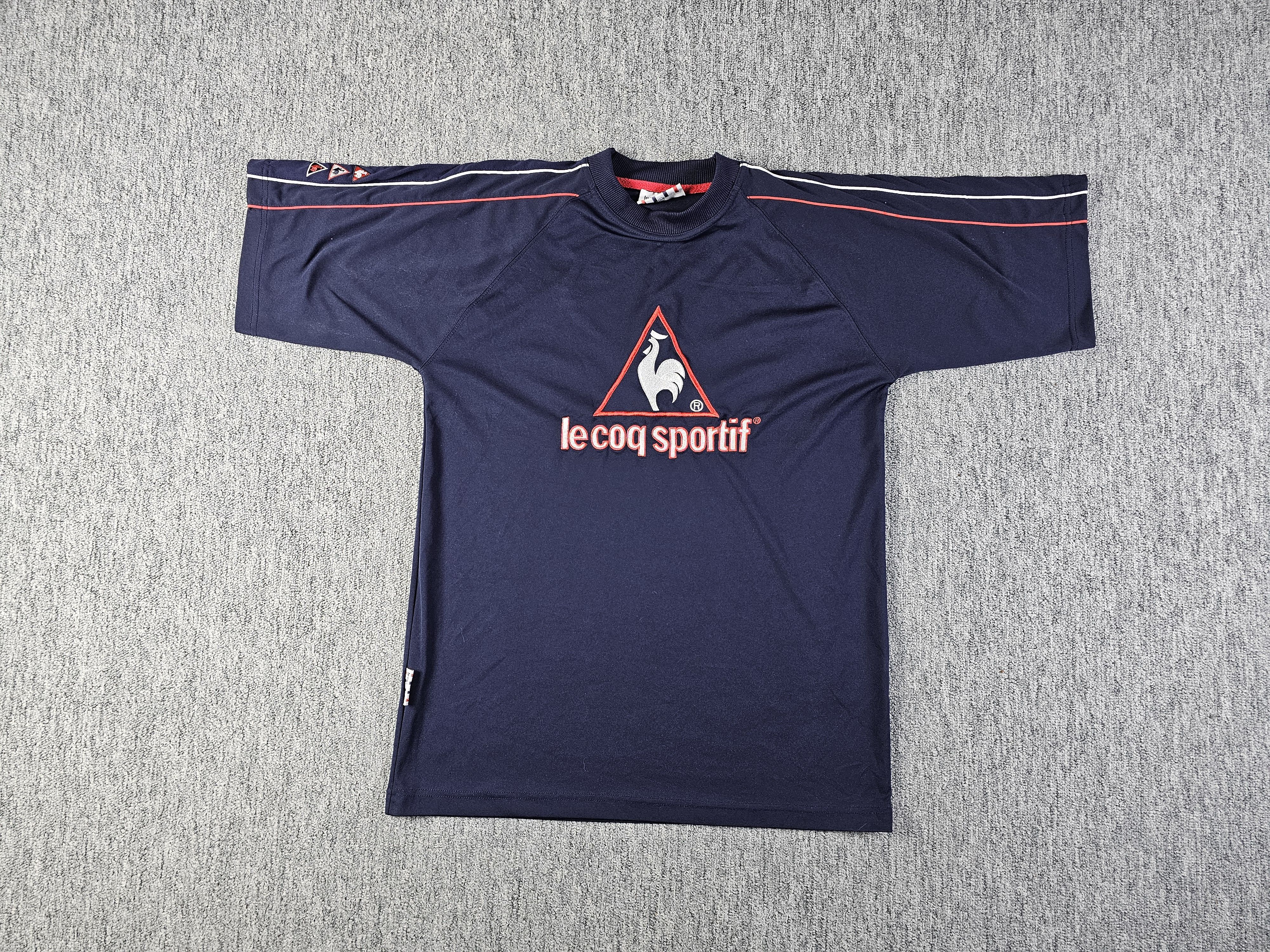 Le Coq Sportif Vintage Le Coq Sportif Jersey Navy XLB Retro 90s Soccer Top Size US XL / EU 56 / 4 - 5 Thumbnail