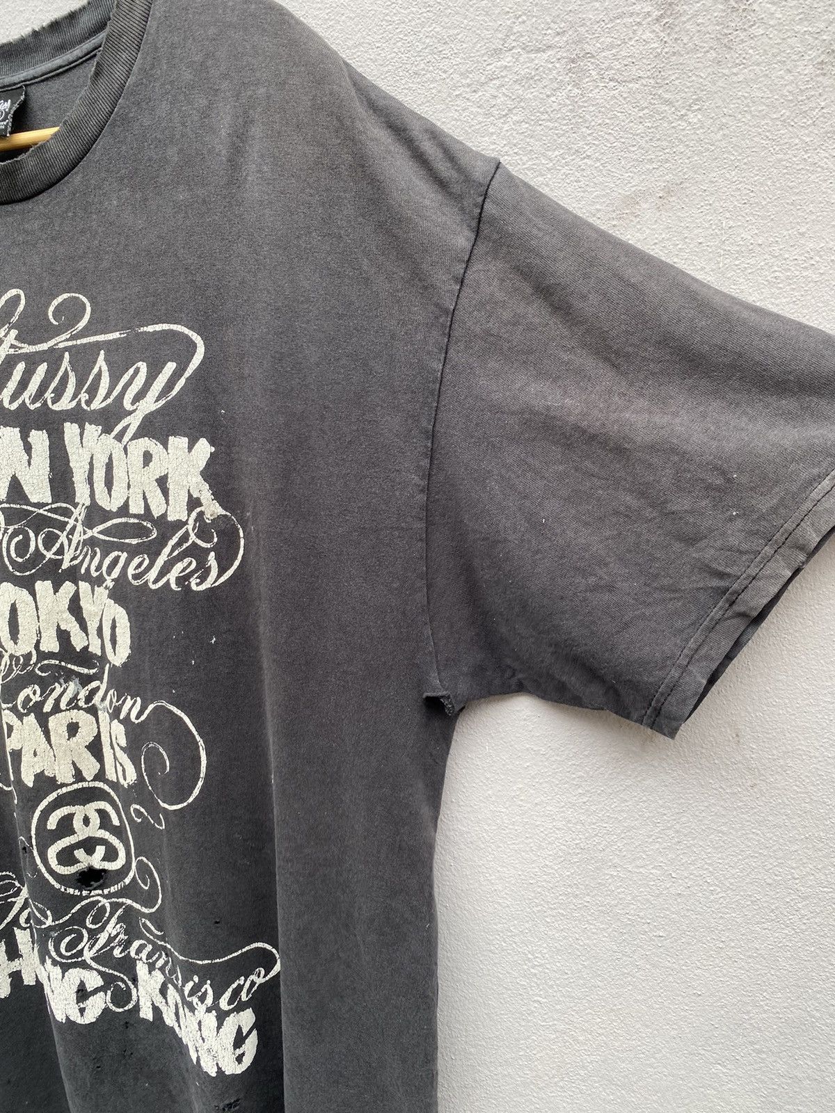 Stussy Vintage 2006 Distressed STUSSY x ERIC ELMS ADORN World Tour Size US XL / EU 56 / 4 - 10 Thumbnail