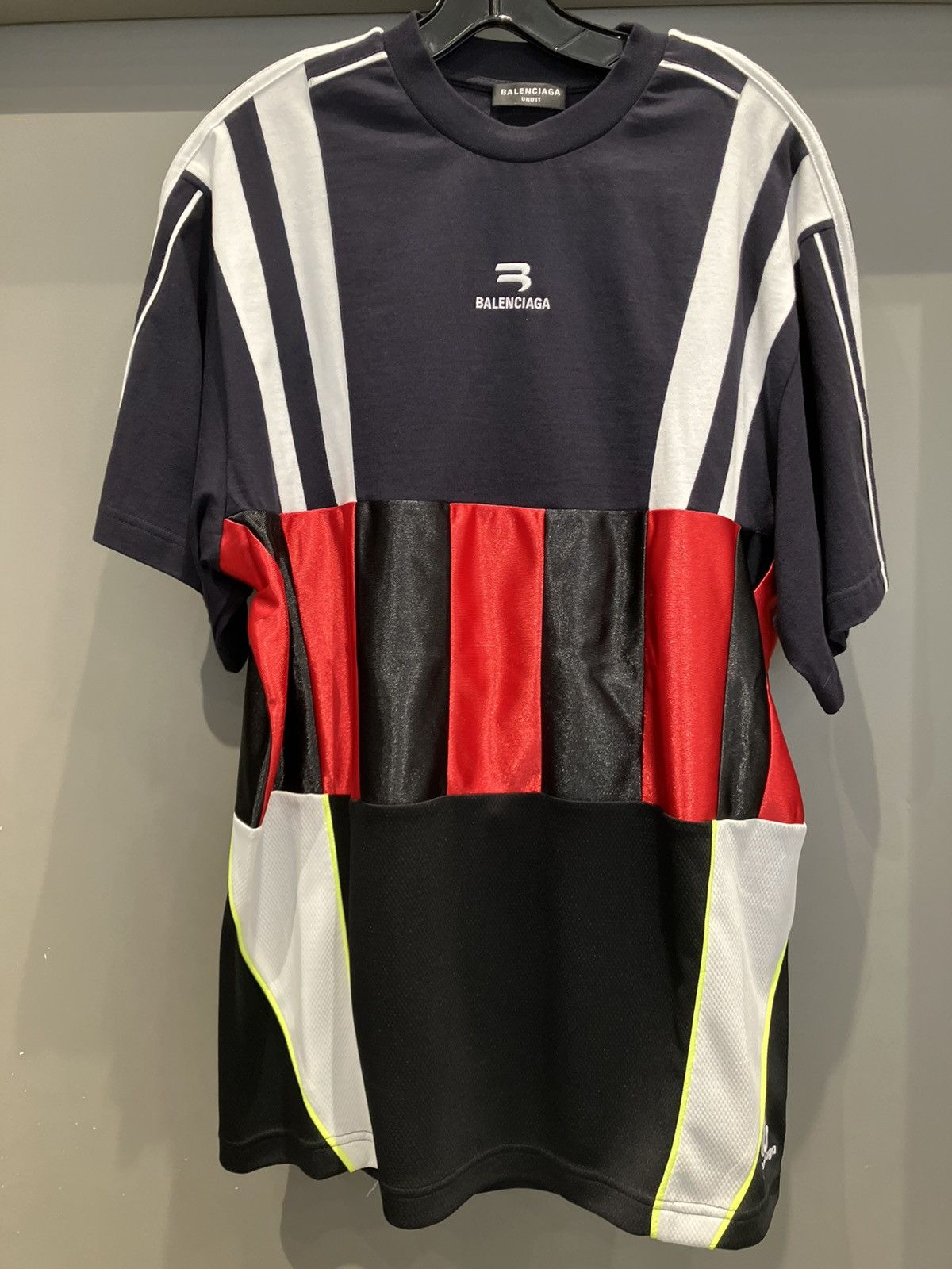 Balenciaga Balenciaga Tricot Football Jersey Shirt Size US S / EU 44-46 / 1 - 1 Thumbnail