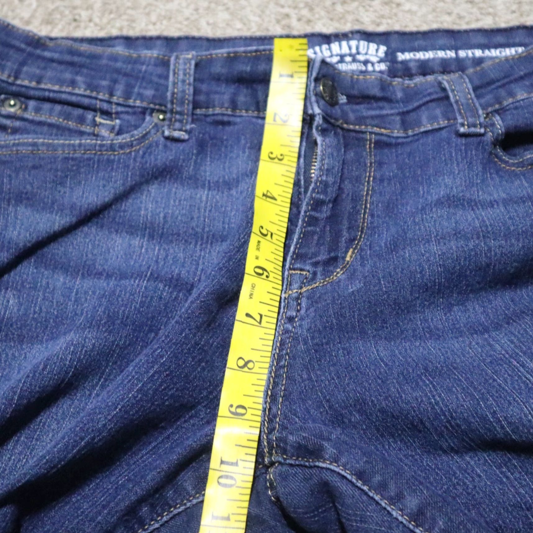 Levi's Levi's Jeans Relaxed Straight Men 31 Blue 5-Pocket Denim Medium Wash Logo Western Classic USA Jeans Size US 31 - 5 Thumbnail