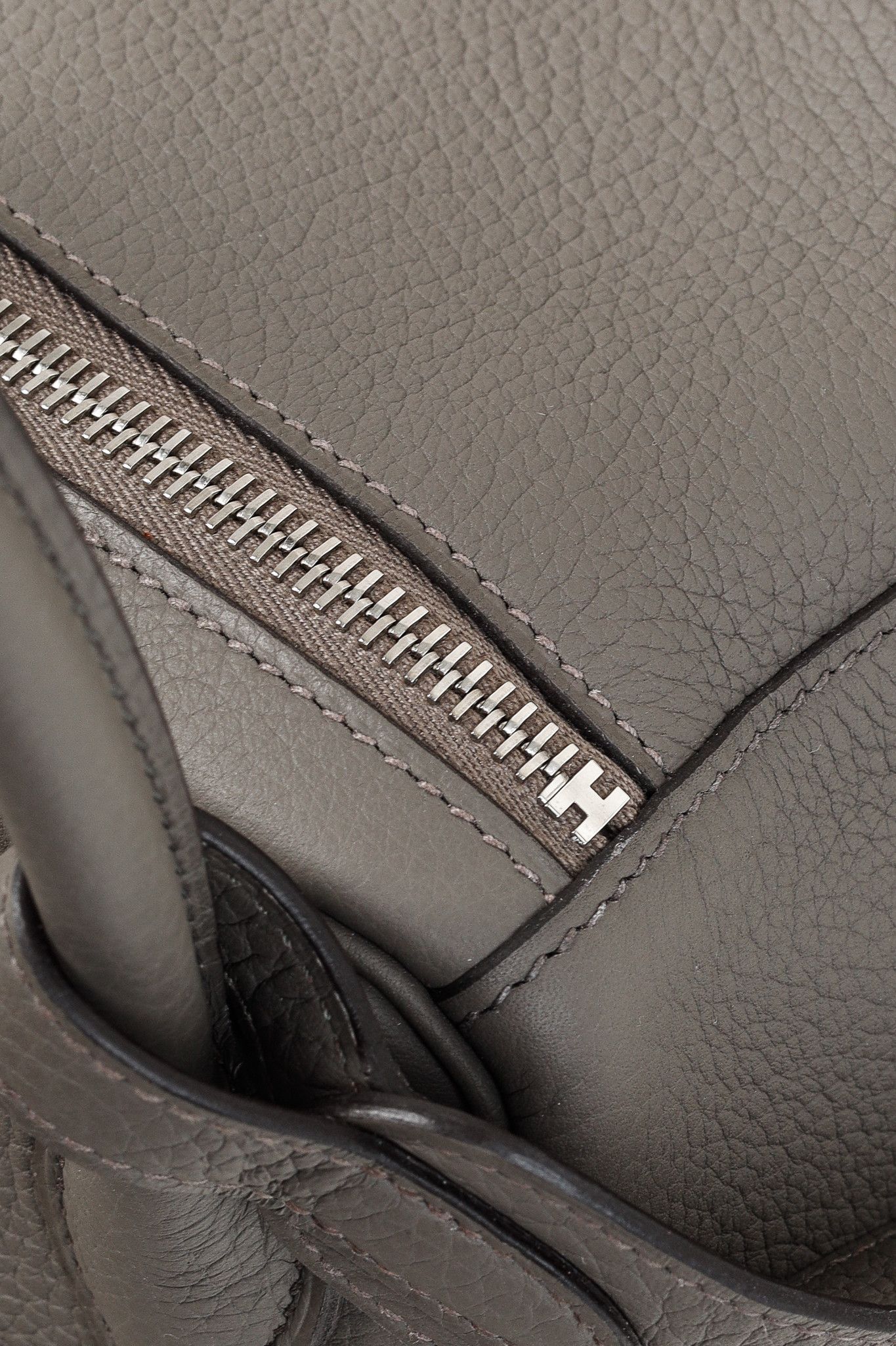 Hermes Hermes Lindy 30 Gris Etain Taurillon PHW Shoulder Bag Size ONE SIZE - 12 Thumbnail
