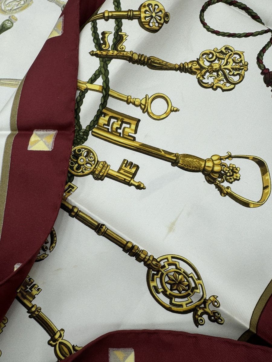 Hermes Hermes silk scarf keys les cles . Rare ,90s vintage Size ONE SIZE - 9 Thumbnail
