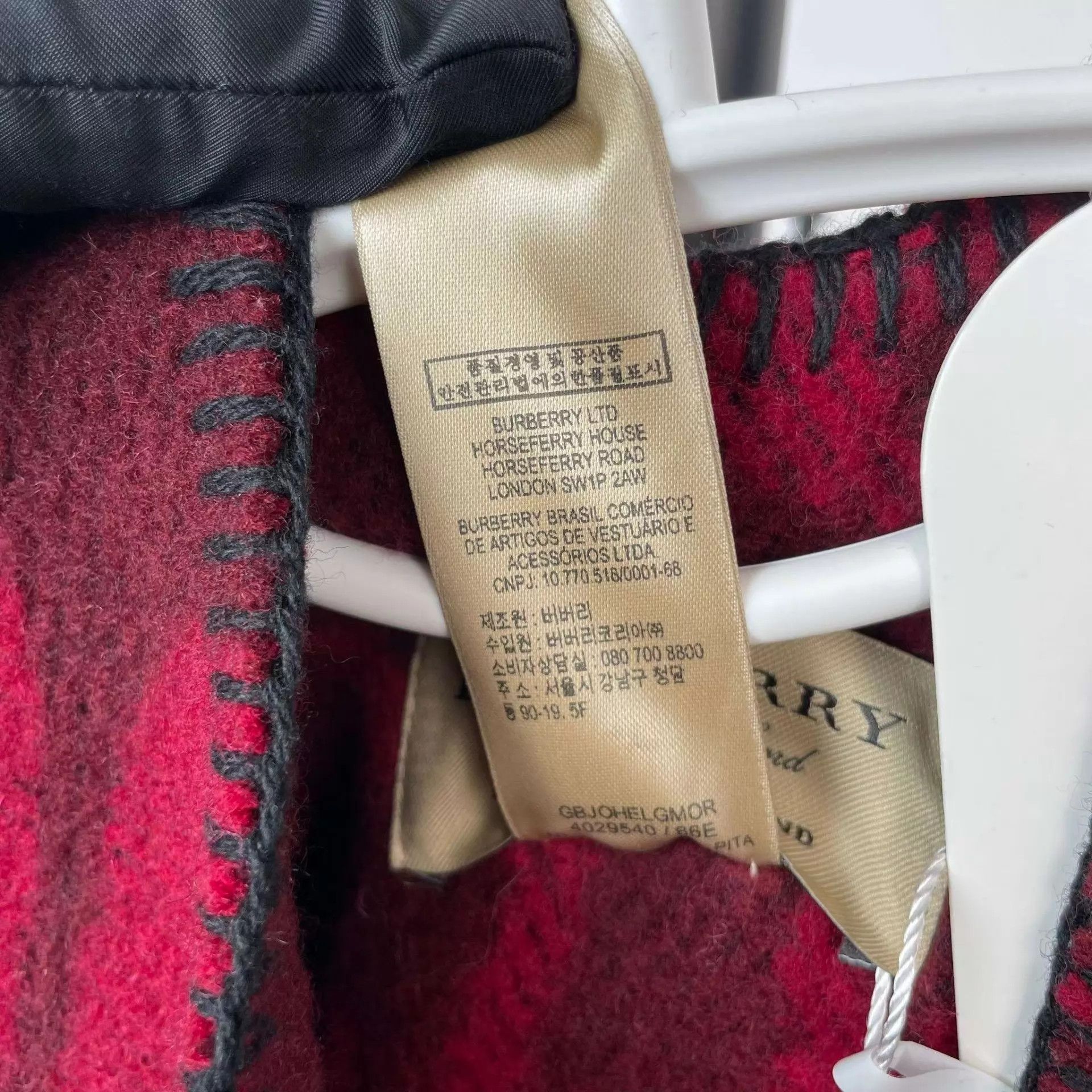 Burberry Burberry Red Cape 260221CXHAB32 Size ONE SIZE - 7 Thumbnail