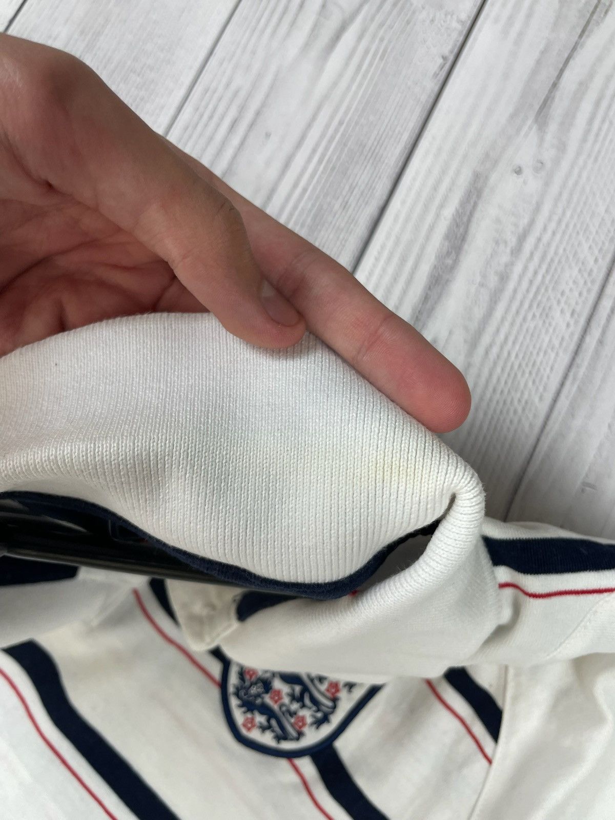 Umbro Vintage umbro England soccer polo striped rare size M Size US M / EU 48-50 / 2 - 5 Thumbnail