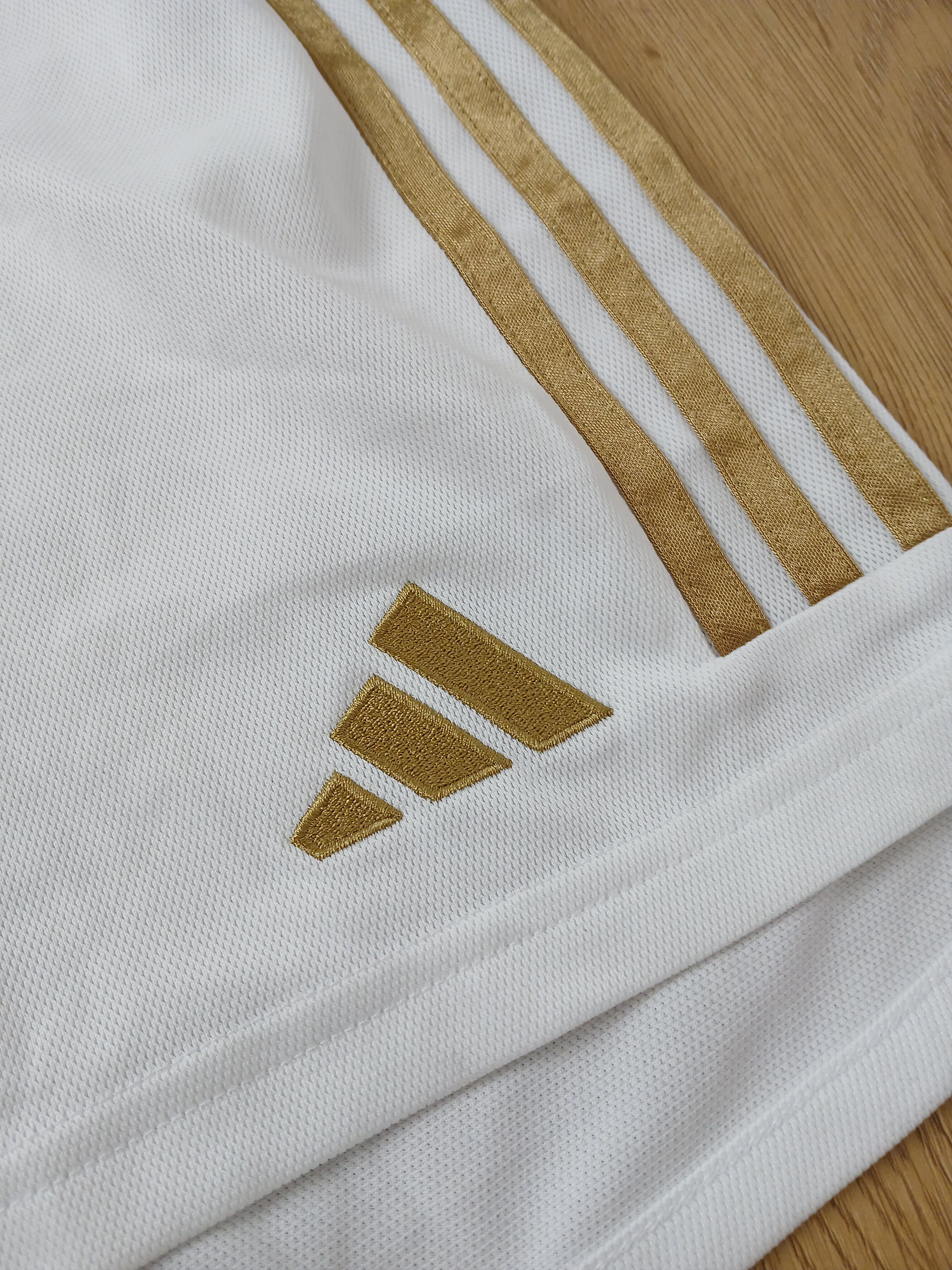 Adidas New Olympique Lyonnais Lyon Football Shorts size M Size US 30 / EU 46 - 4 Thumbnail