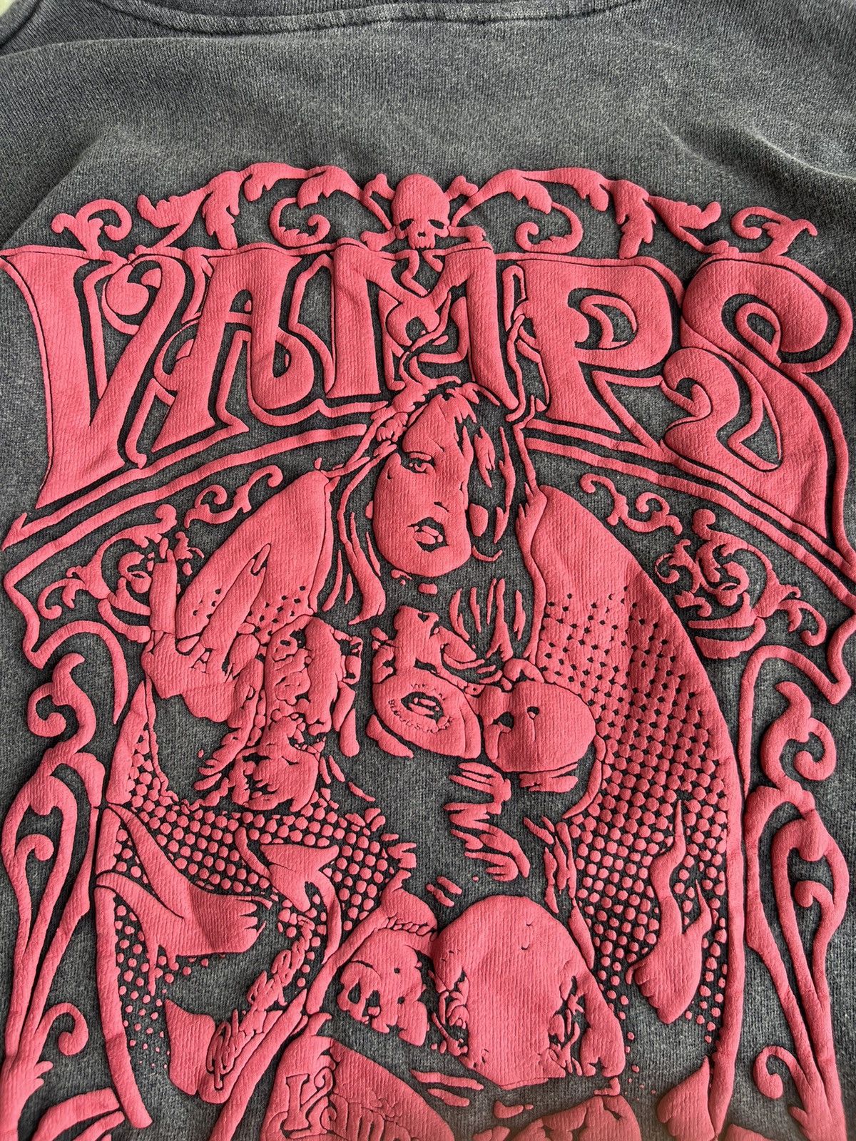 Tornado Mart Vamp's Bloodsucker "Sexy Women" Anarchy Horn Hoodie Sweater Size US M / EU 48-50 / 2 - 6 Thumbnail
