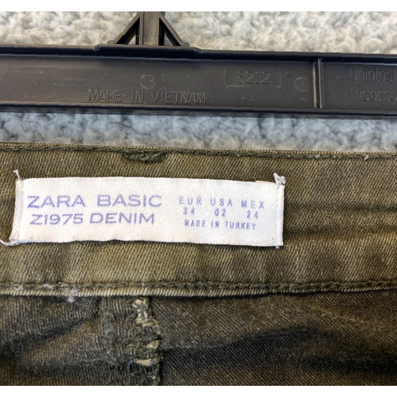 Zara Zara Skinny Stretch Camo Green Jeans Pants Womens (Size US2) / 48-14 Size 26" / US 2 / IT 38 - 4 Thumbnail