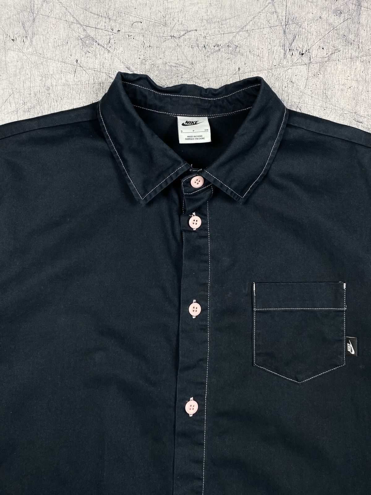 Nike Nike Club Drawstring Hem Button Up Shirt Black Size S Size US S / EU 44-46 / 1 - 5 Thumbnail