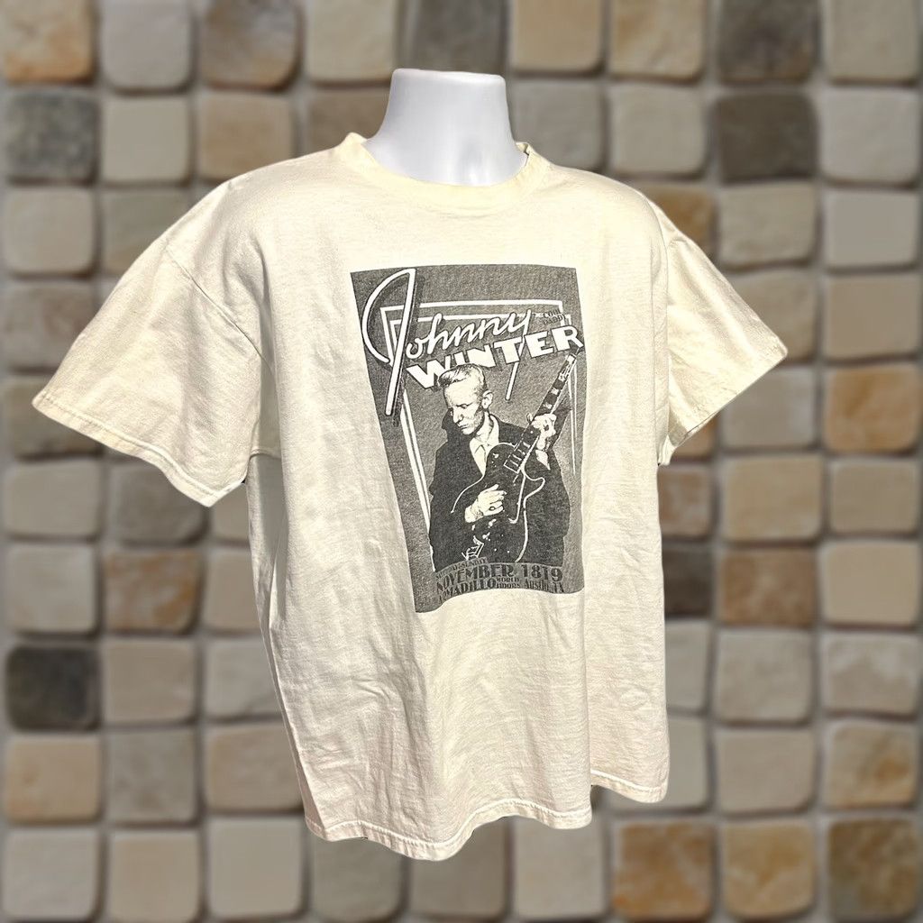 Vintage VINTAGE Johnny Winter Shirt Men Large White Short Sleeve Graphic Print Blues 2000s Size US L / EU 52-54 / 3 - 1 Thumbnail