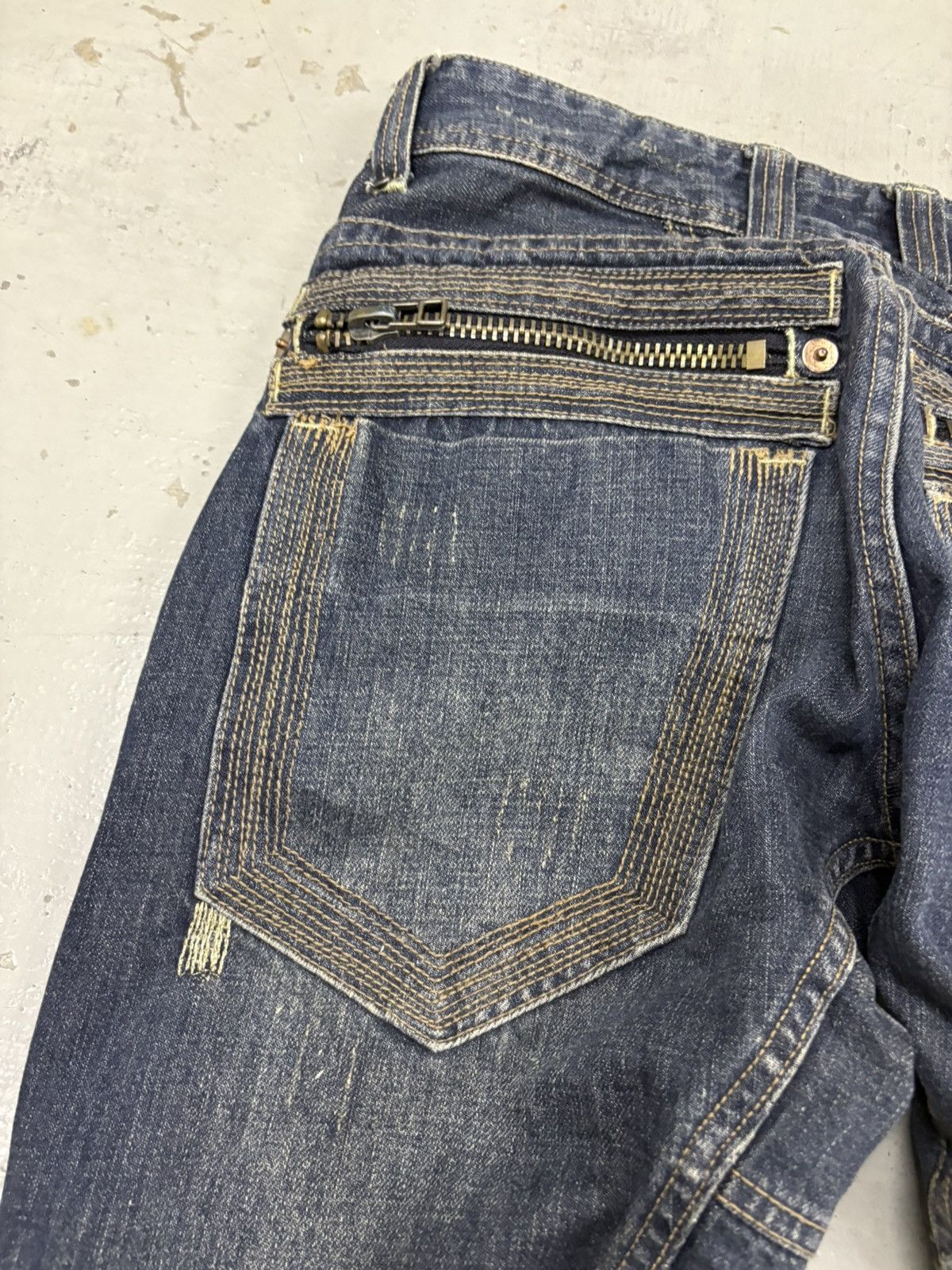 Engineered Garments PAINTED DISTRESSED DENIM BY URBAN CRAFT Size US 31 - 17 Thumbnail