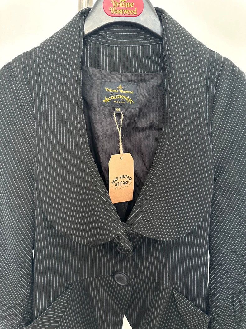 Vivienne Westwood Vivienne Westwood A cardigan with vertical stripes Size M / US 6-8 / IT 42-44 - 3 Thumbnail