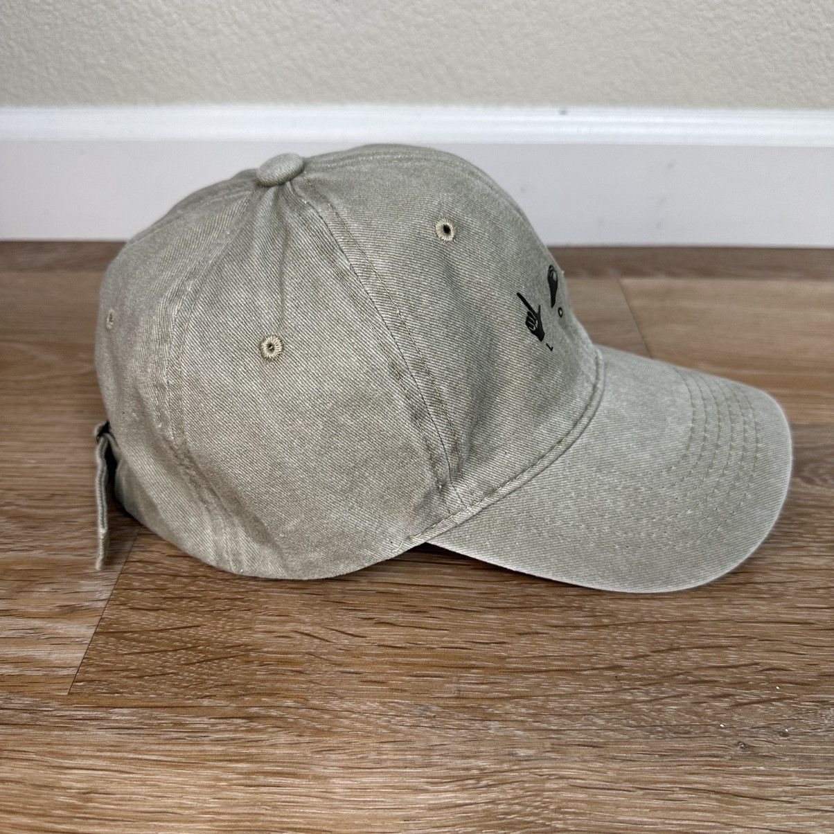 Other Unisex Khaki Love Hand Gesture Adjustable Strapback Hat Size ONE SIZE - 6 Thumbnail
