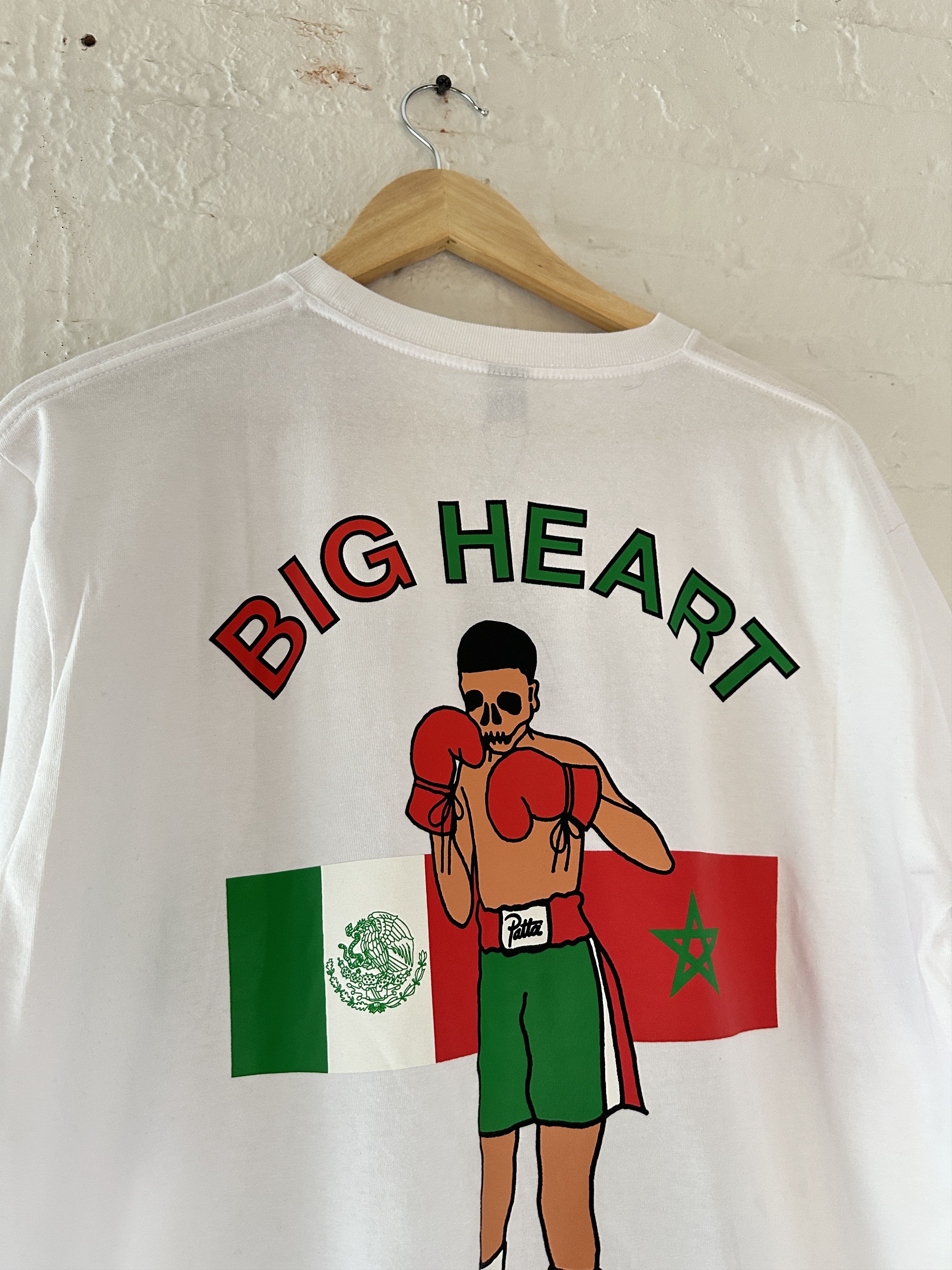 Patta Patta Big Heart Tee Size US M / EU 48-50 / 2 - 2 Thumbnail