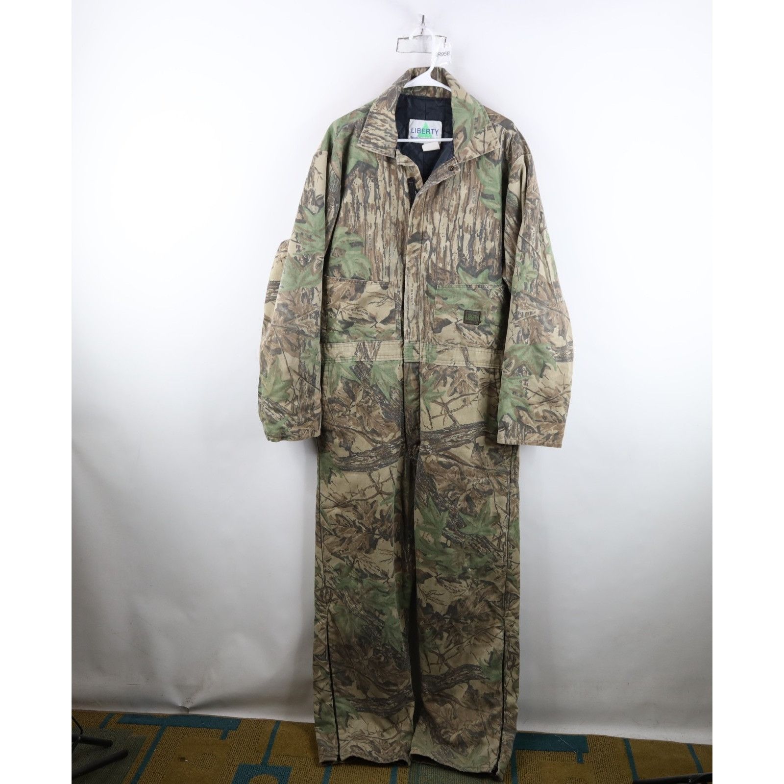 Vintage 90s Streetwear Quilted Realtree Camouflage Coveralls