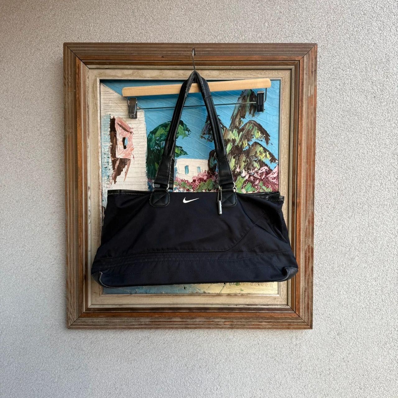 Nike Nike Vintage Womans Bag Black Swoosh Size ONE SIZE - 1 Thumbnail